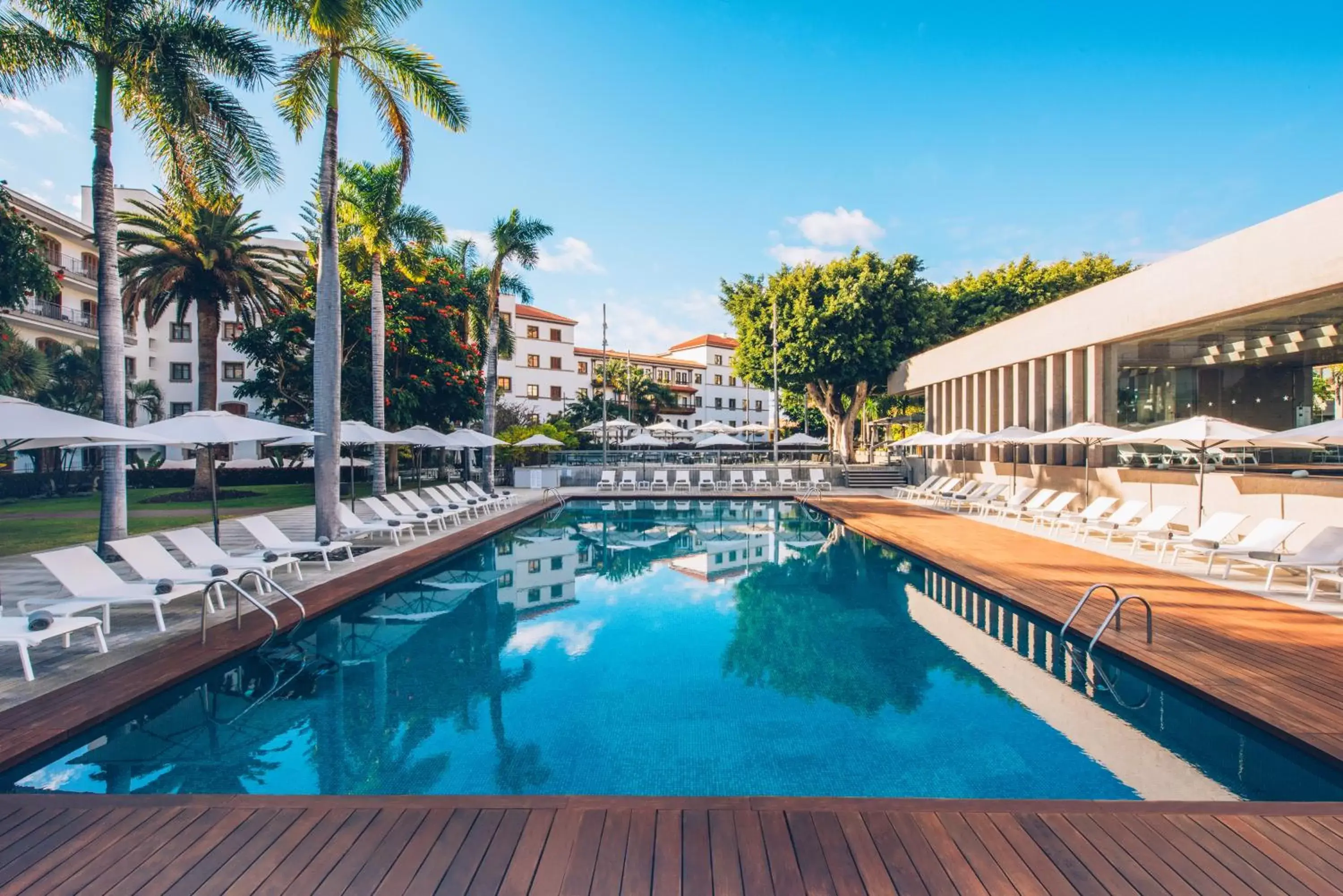 Swimming Pool in Iberostar Heritage Grand Mencey