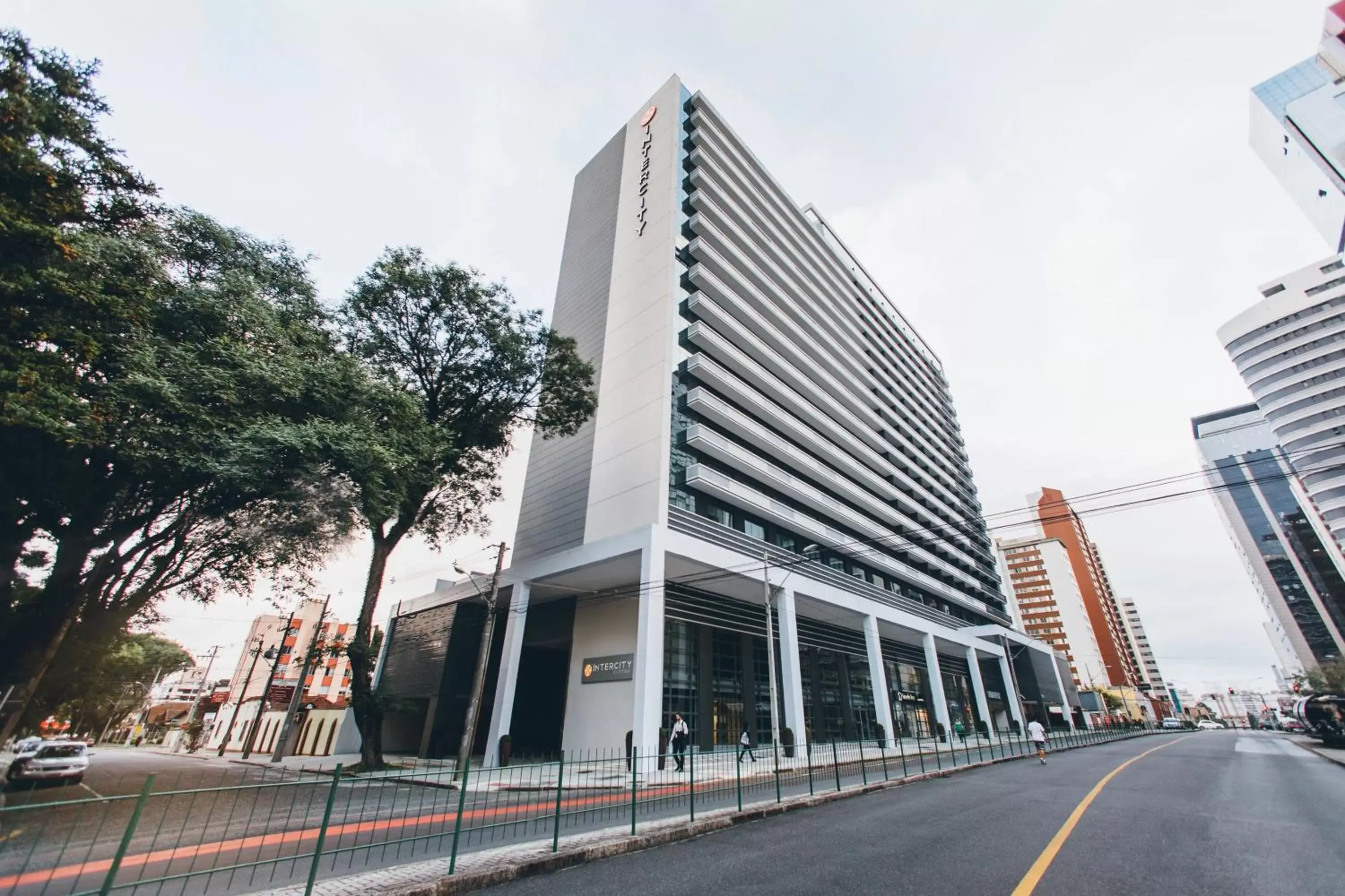 Facade/entrance, Property Building in Intercity Curitiba Centro Cívico