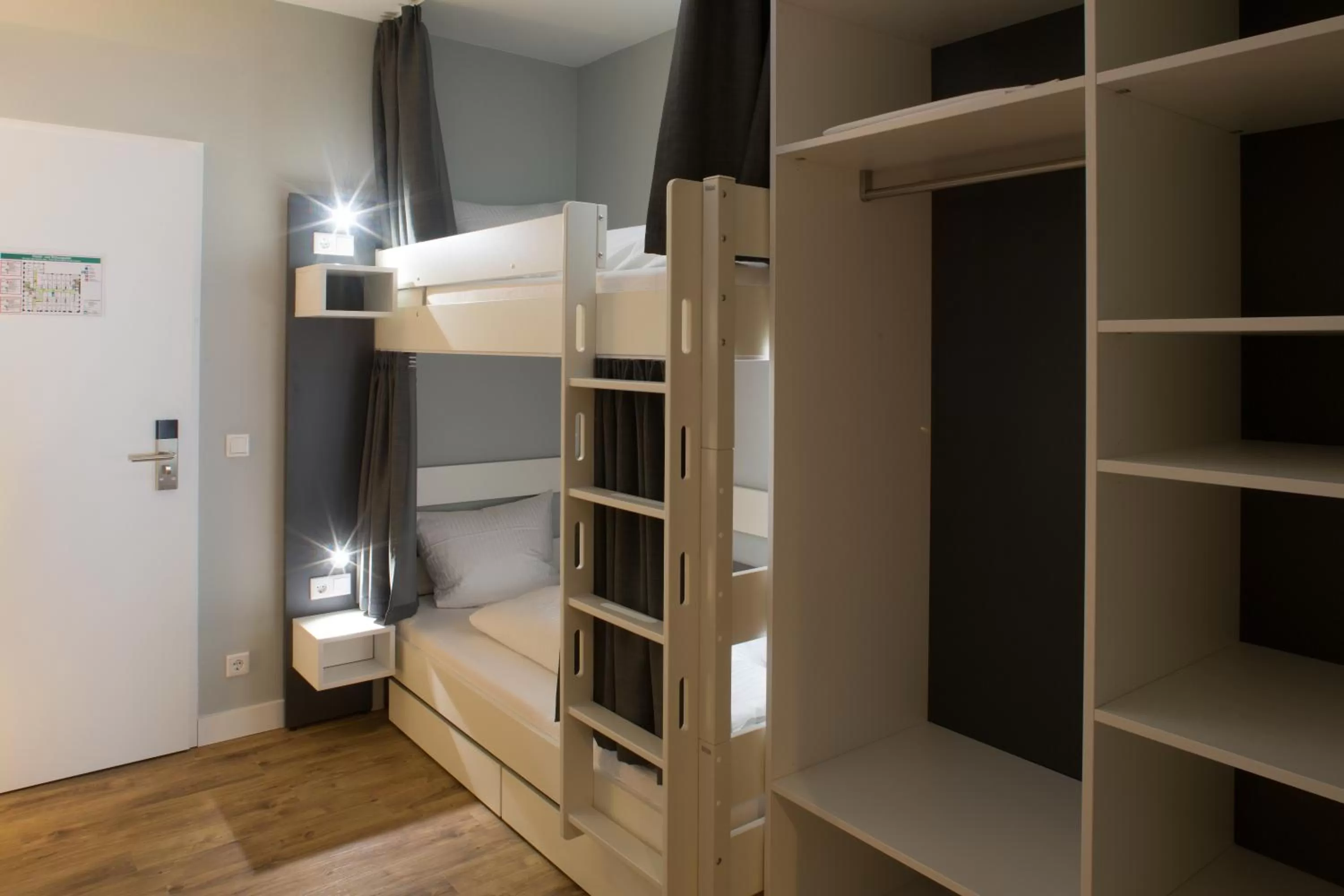 Photo of the whole room, Bed in Weberei Bendix Hotel & Appartements