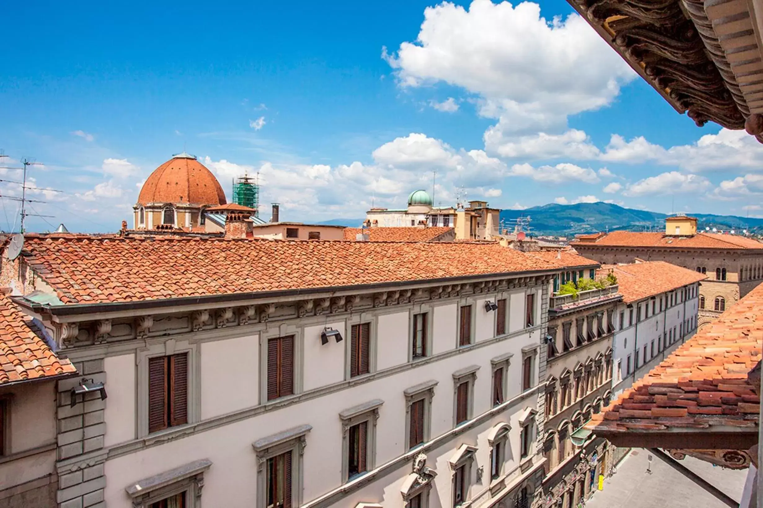 City view in Palazzo Gamba Apartments al Duomo
