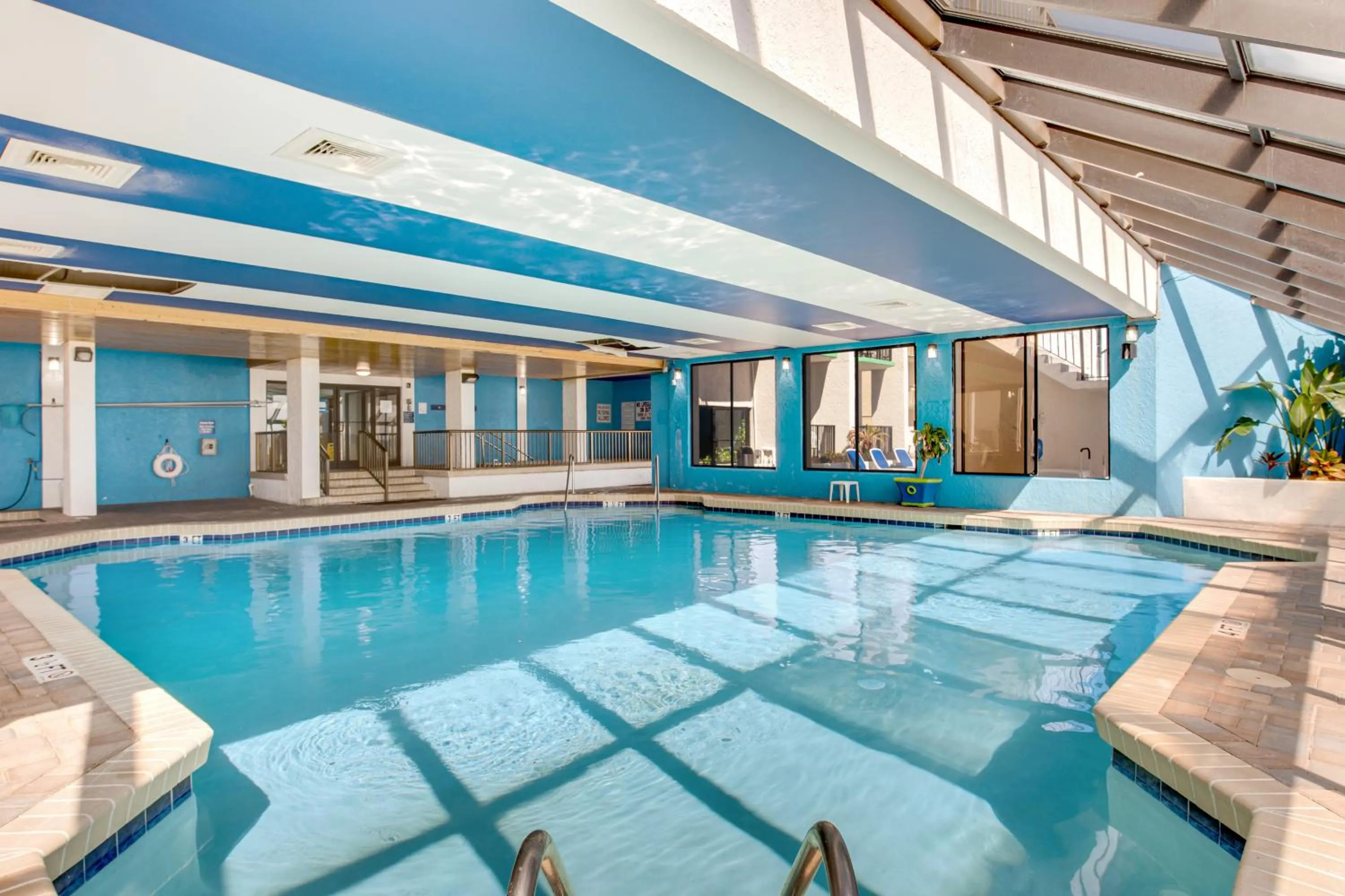 Swimming Pool in Ocean Park Resort