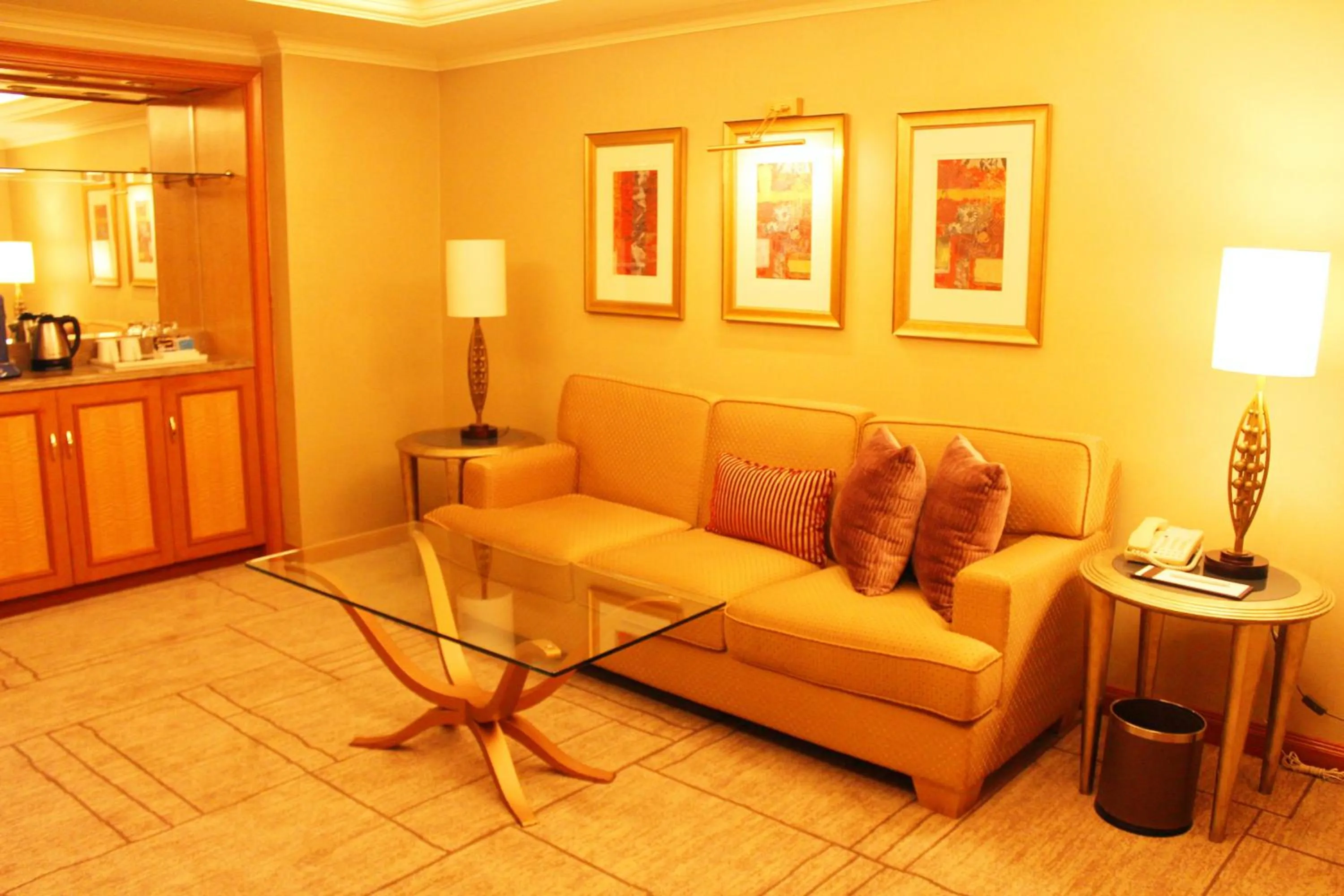 Living room in Air China Boyue Beijing Hotel