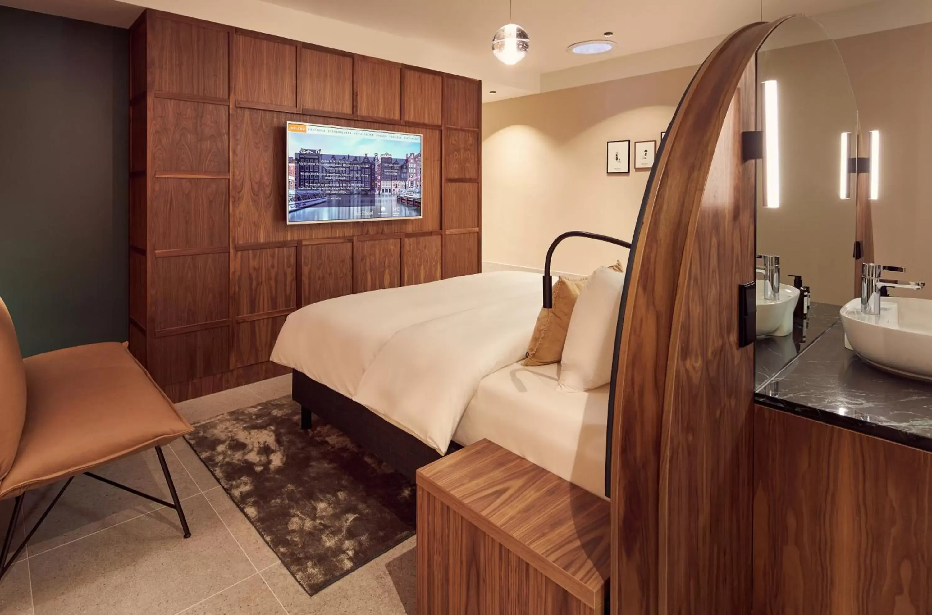Bedroom in Met Hotel Amsterdam