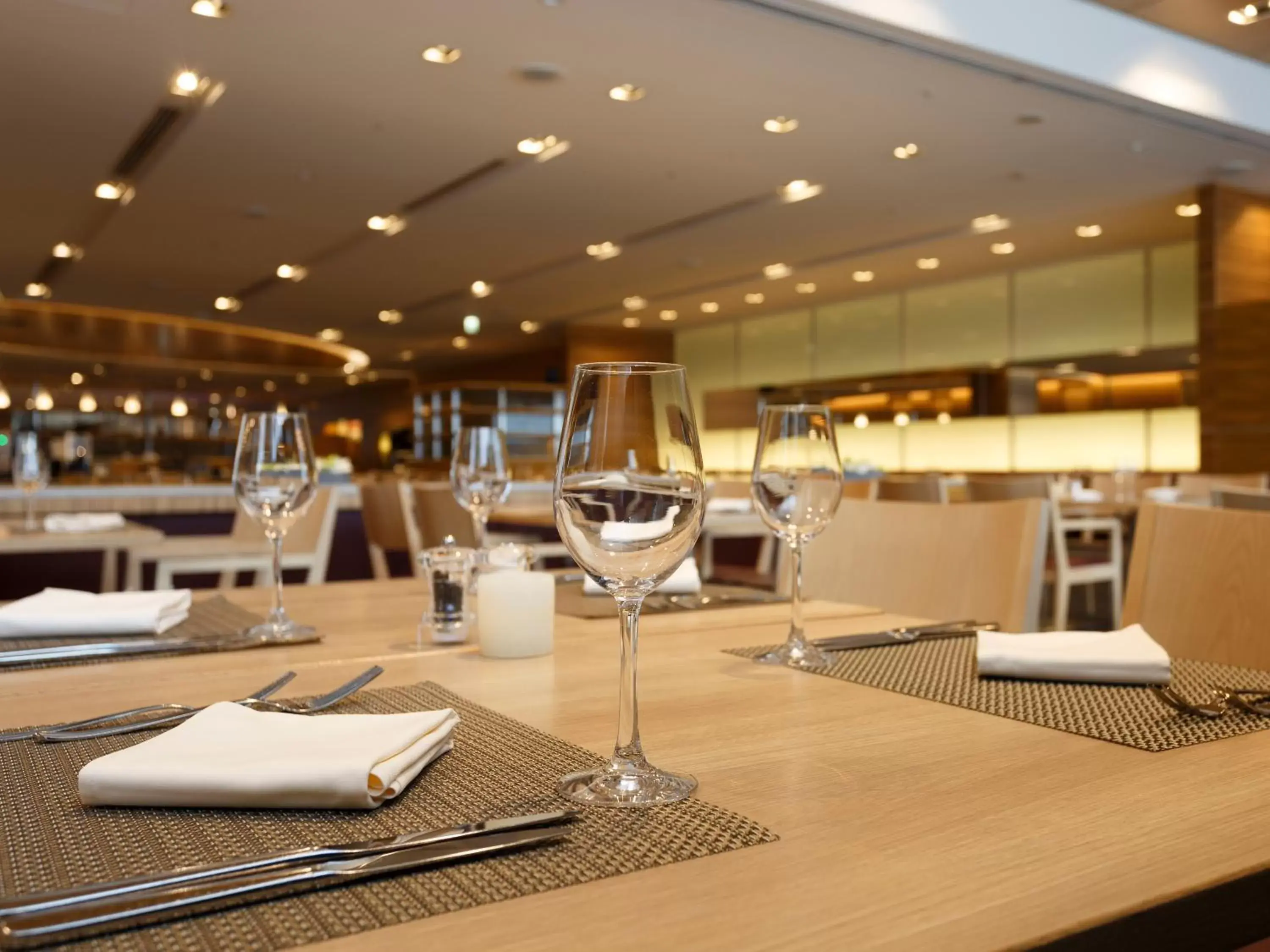 Restaurant/places to eat in Haneda Excel Hotel Tokyu Haneda Airport Terminal 2 Restaurant/places to eat in Haneda Excel Hotel Tokyu Haneda Airport Terminal 2