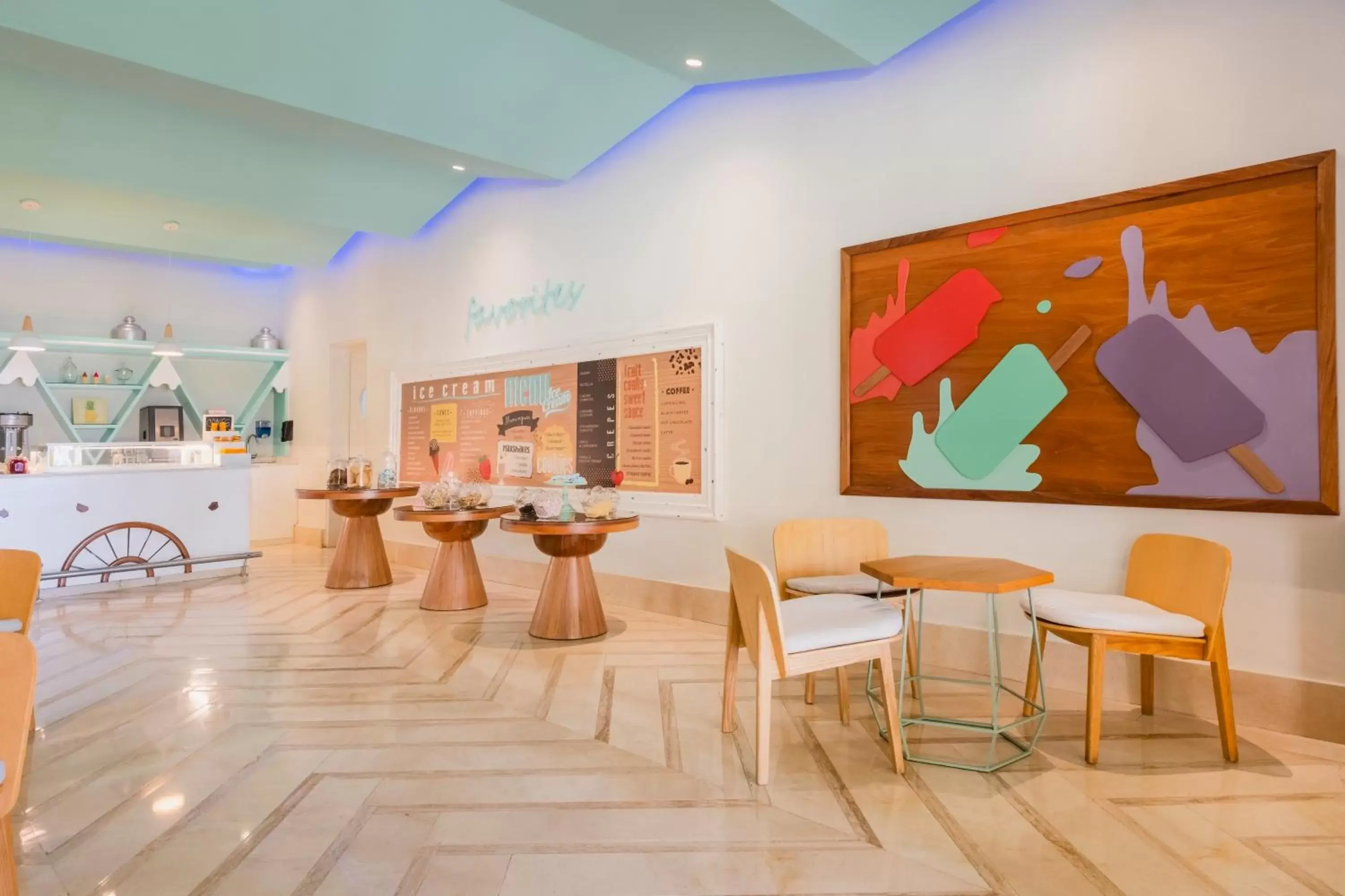 Dining area, Restaurant/Places to Eat in Iberostar Rose Hall Beach