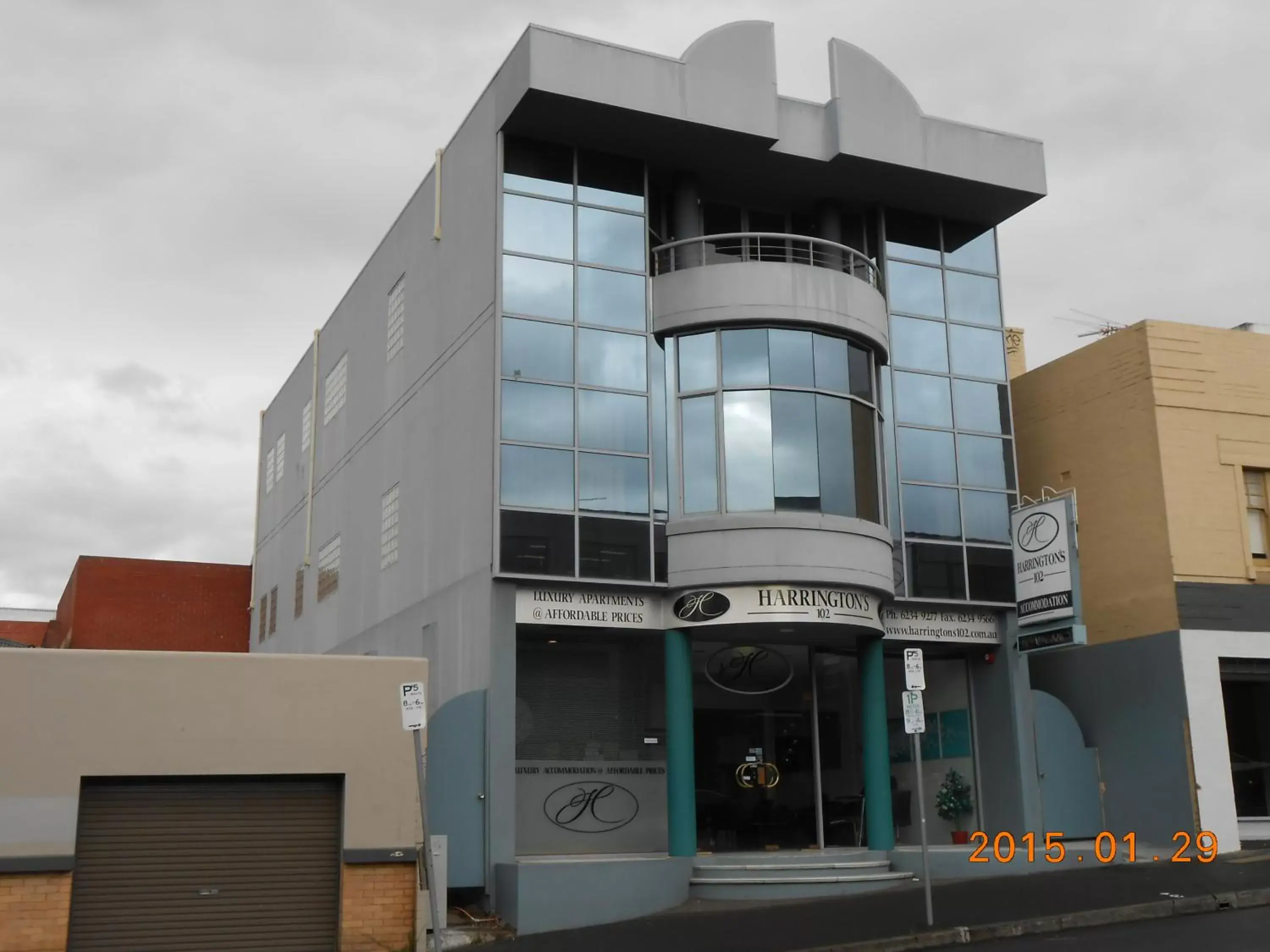 Bird's eye view in Harringtons102 Bird's eye view in Harringtons102