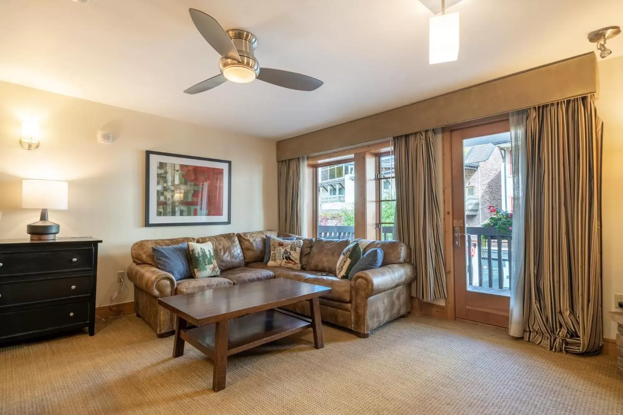 One-Bedroom Apartment in Lodge at Vail Condominiums