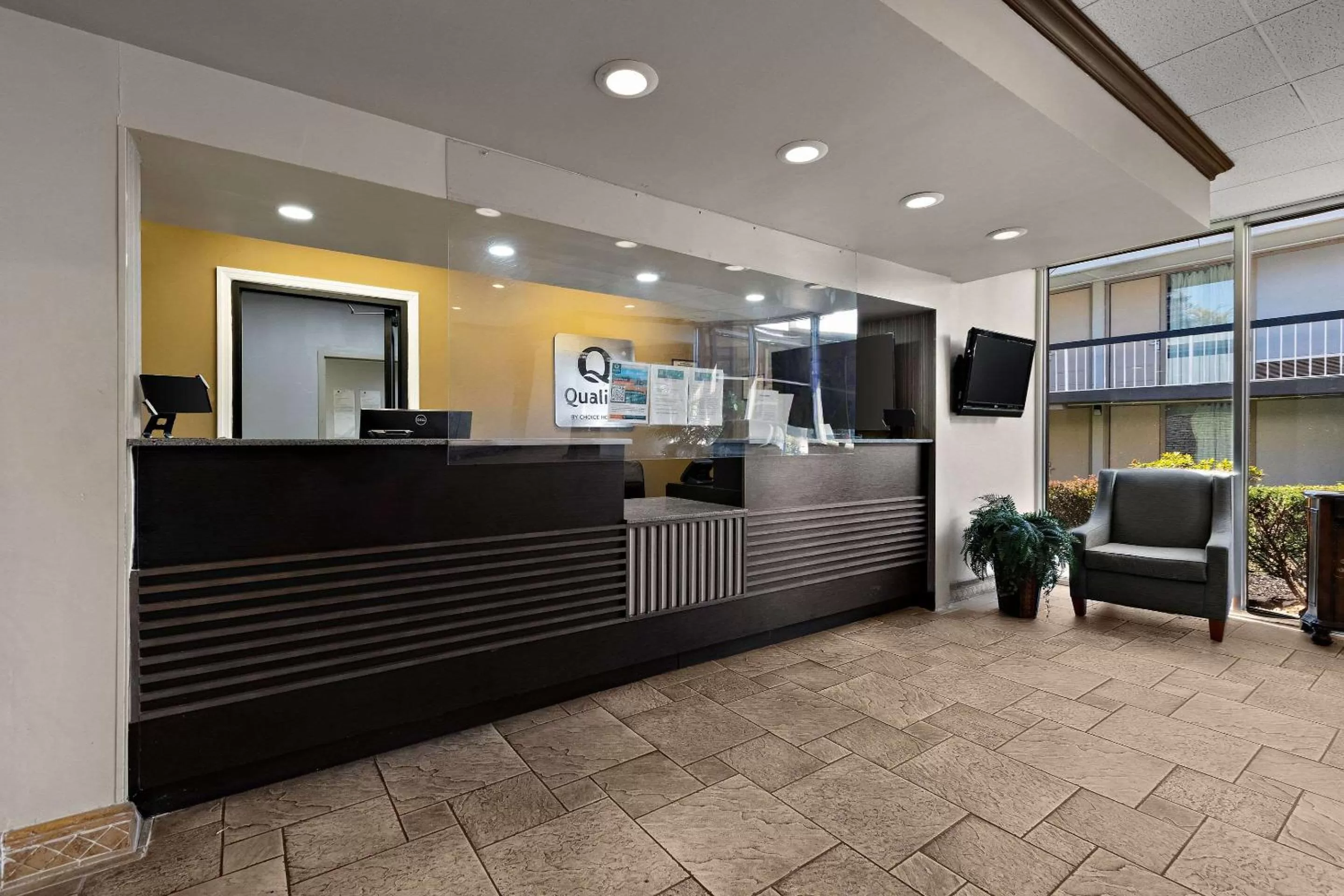 Lobby or reception in Quality Inn Wayne - Fairfield Area