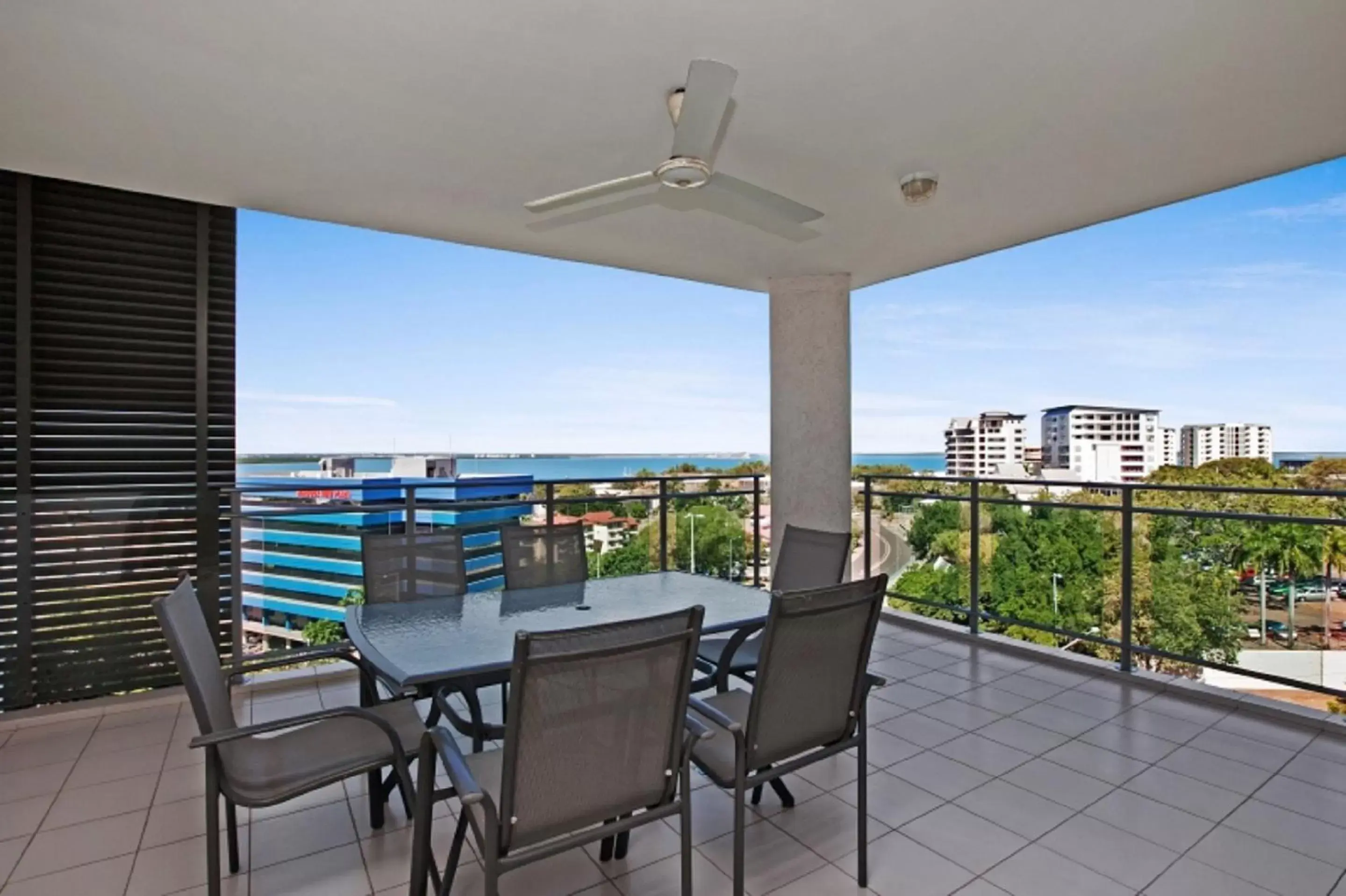 Balcony/Terrace in Argus Apartments Darwin