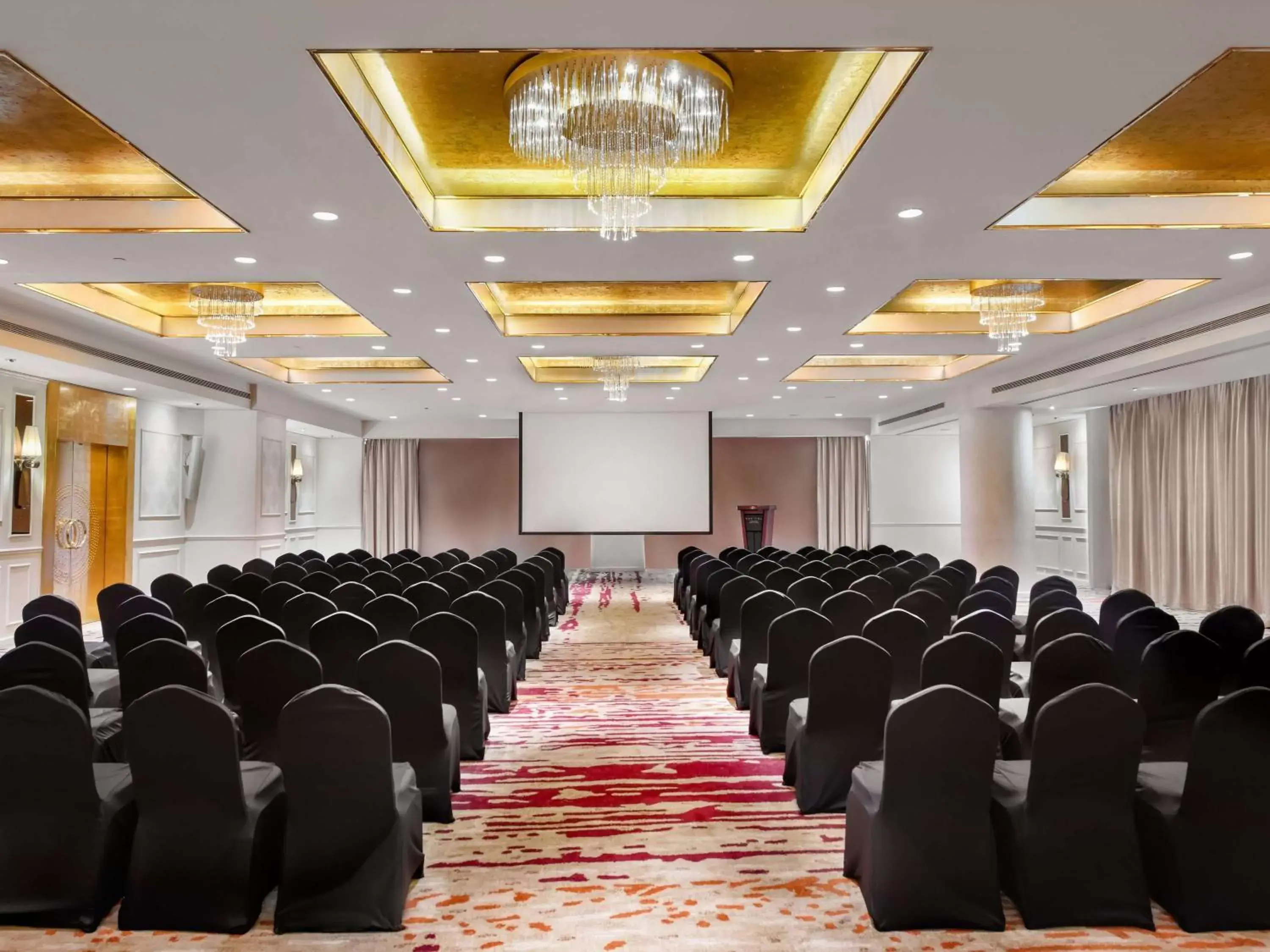 Meeting/conference room in Sofitel Cairo Nile El Gezirah