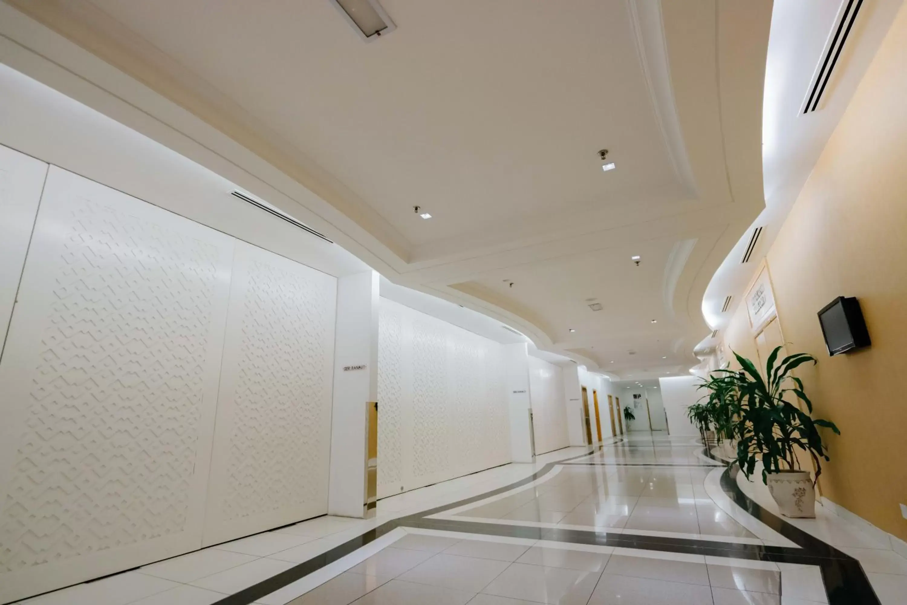 Raia Hotel Kota Kinabalu Raia Hotel Kota Kinabalu