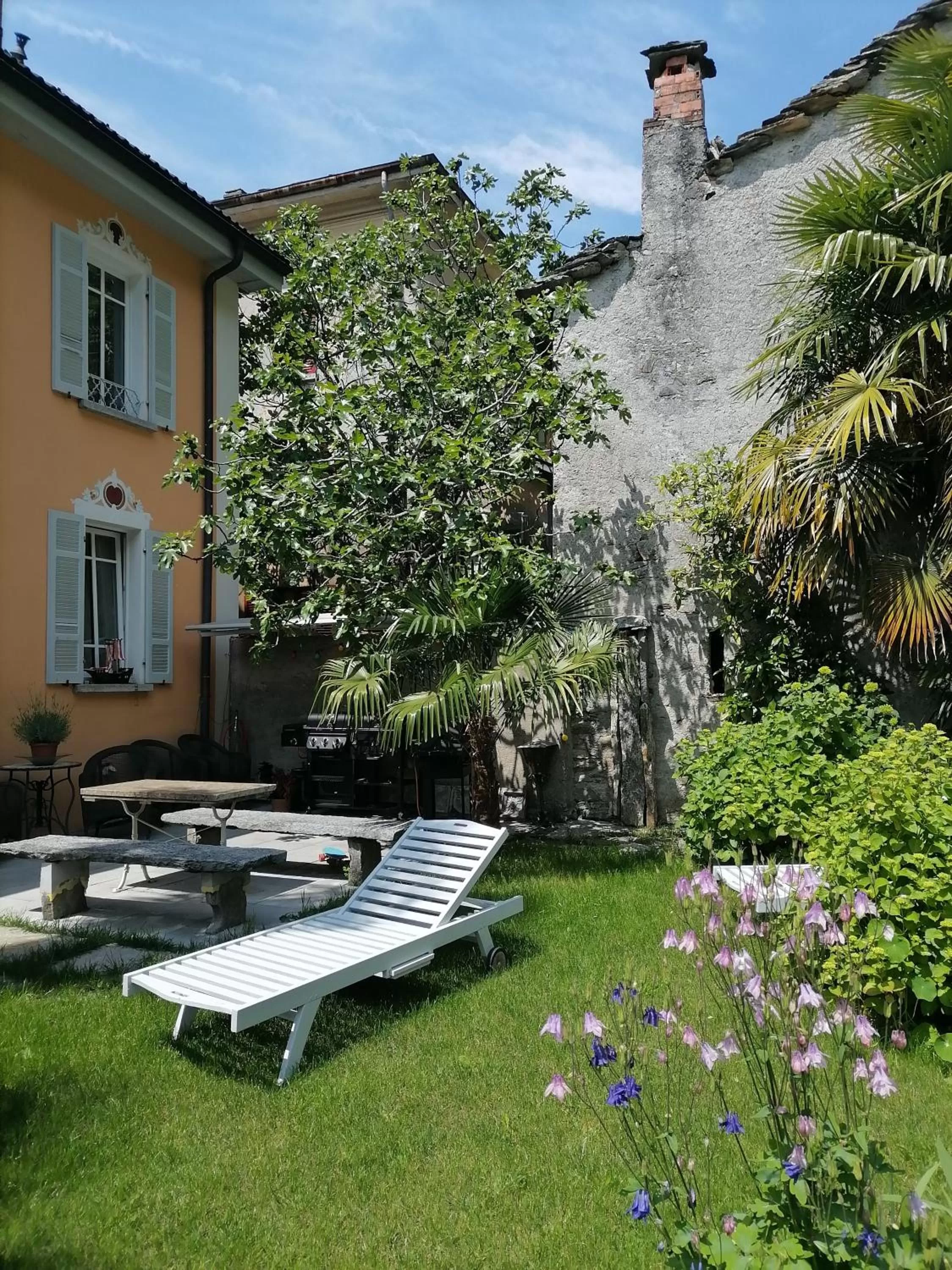 Patio, Property Building in CASA BELGERI