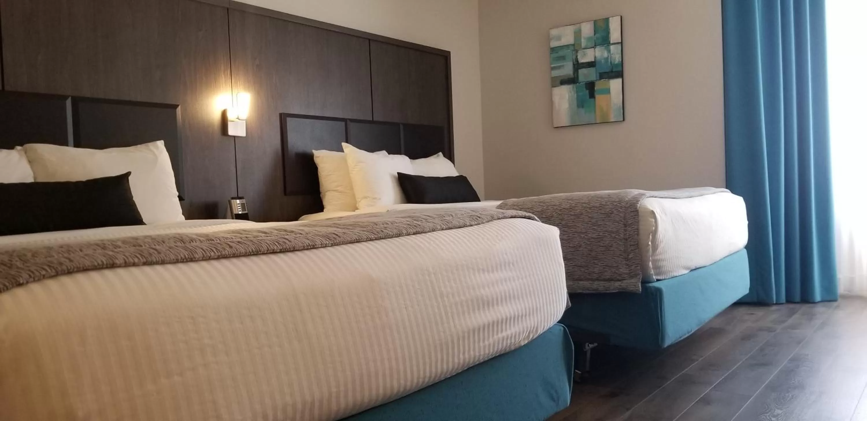 Photo of the whole room, Bed in Best Western Laval-Montreal & Conference Centre