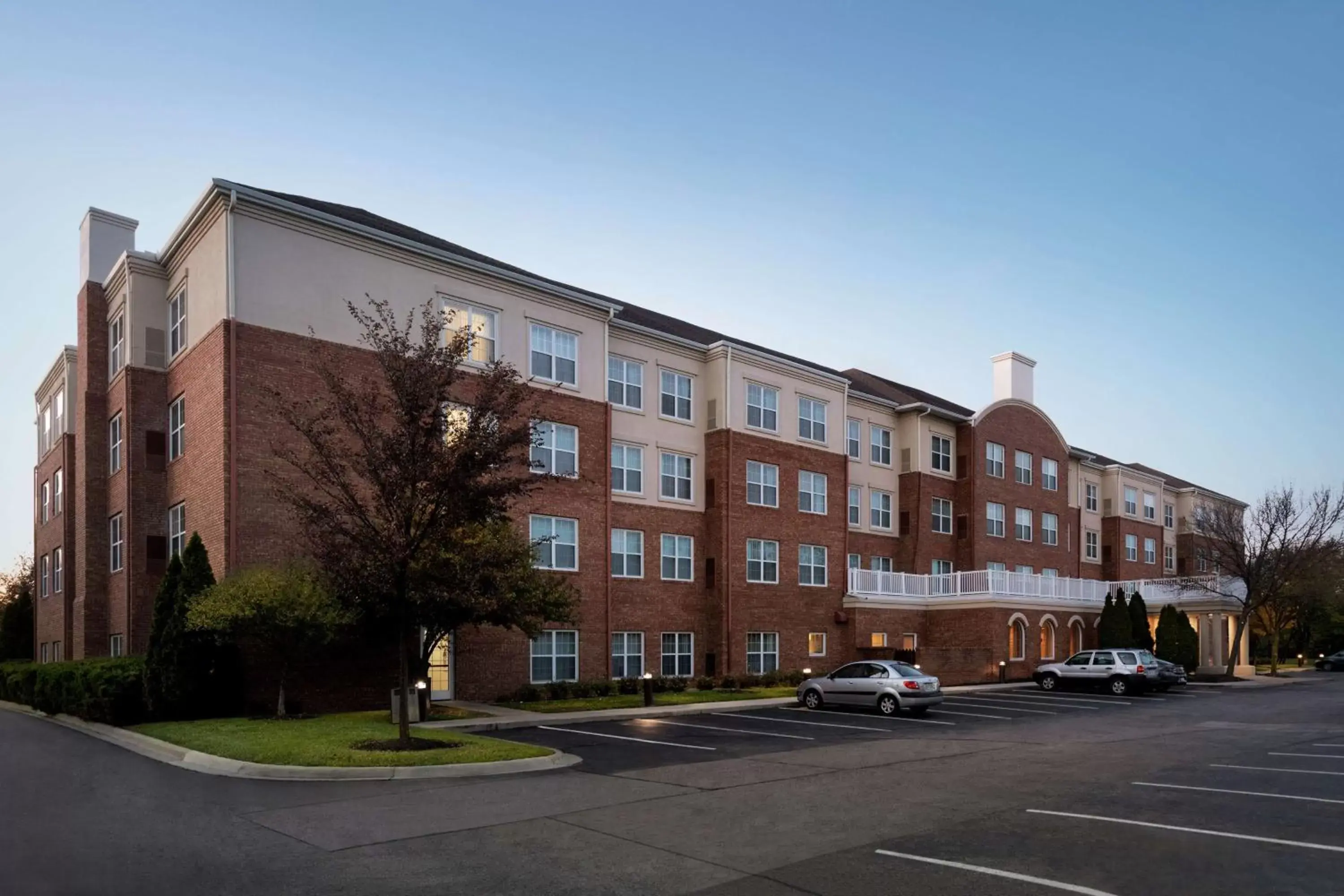 Property building in Homewood Suites by Hilton Columbus-Dublin Property building in Homewood Suites by Hilton Columbus-Dublin