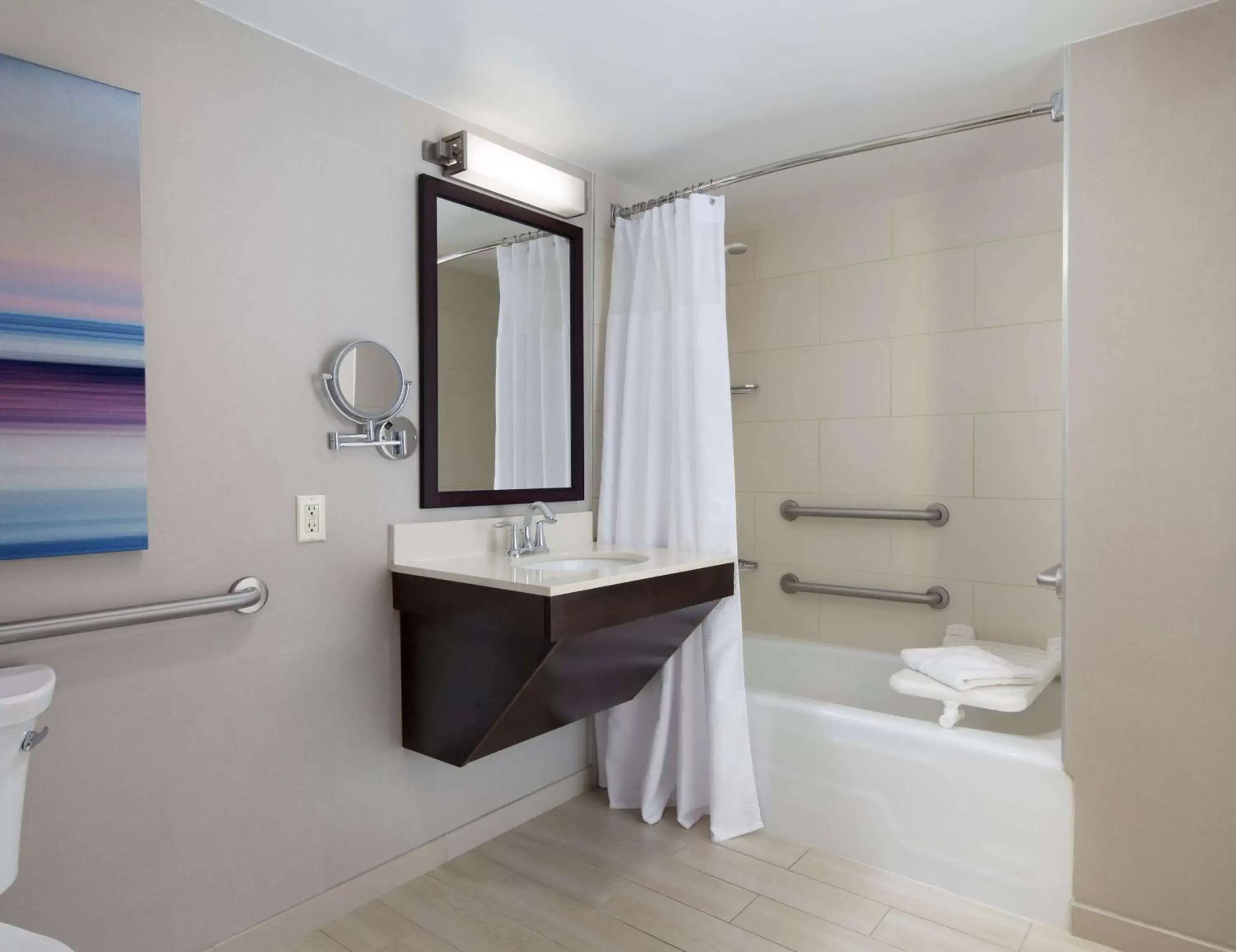 Bedroom, Bathroom in Sonesta San Jose - Milpitas