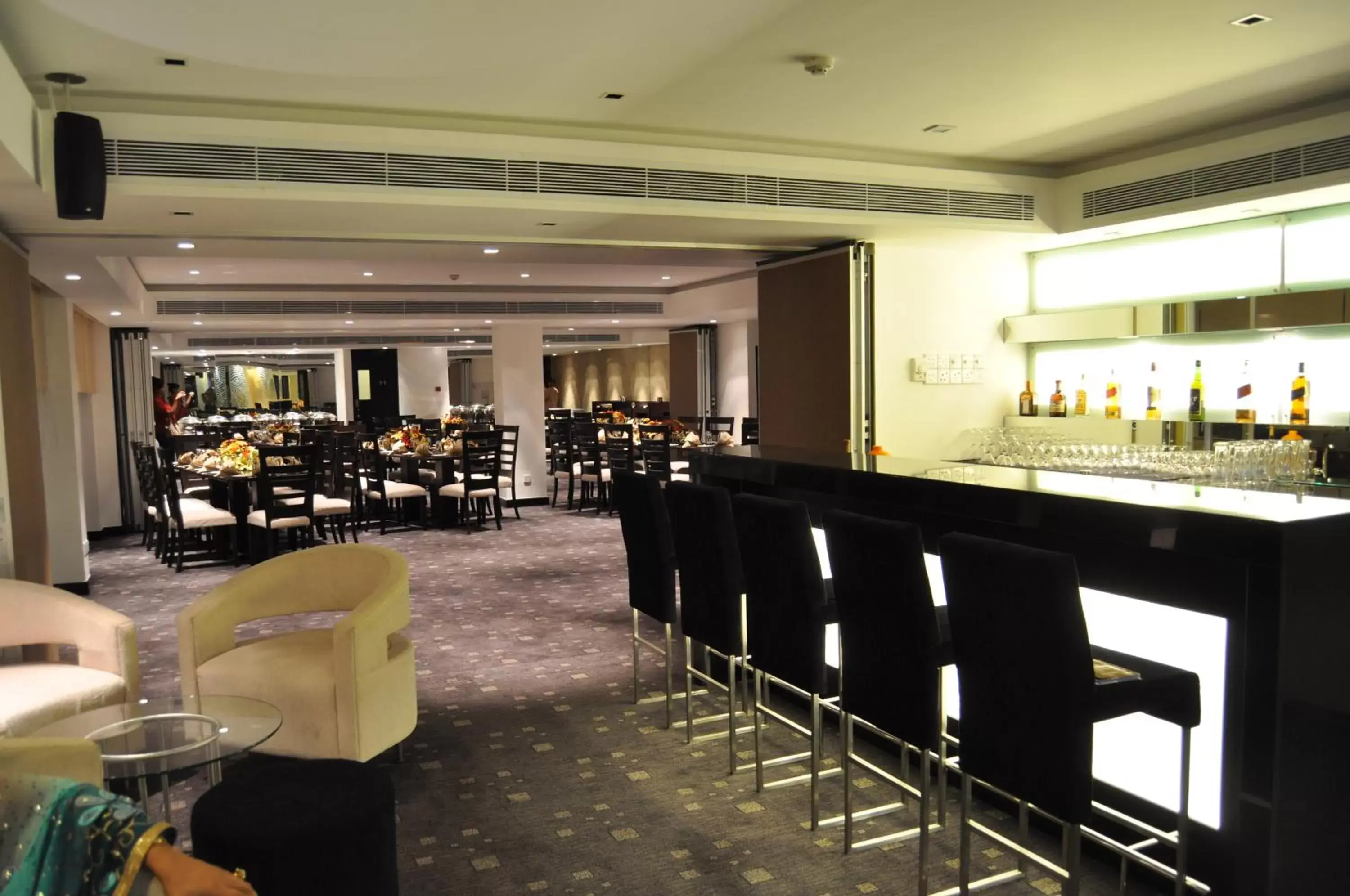 Lounge or bar, Restaurant/Places to Eat in Renuka City Hotel