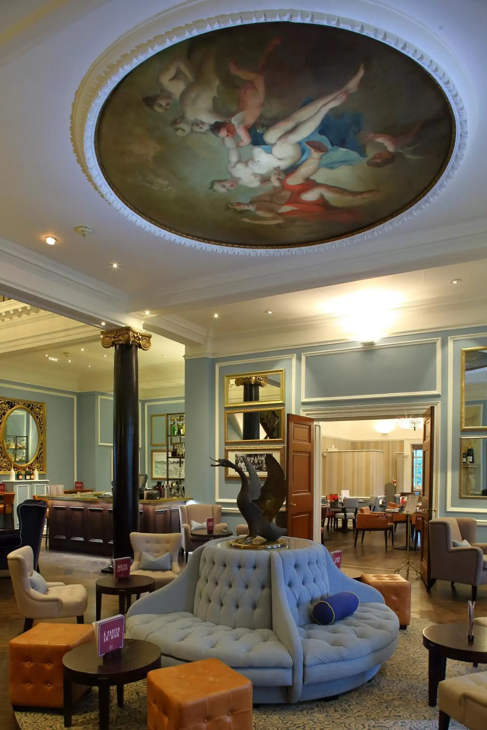 Lounge or bar in Hotel du Vin Cannizaro House Wimbledon