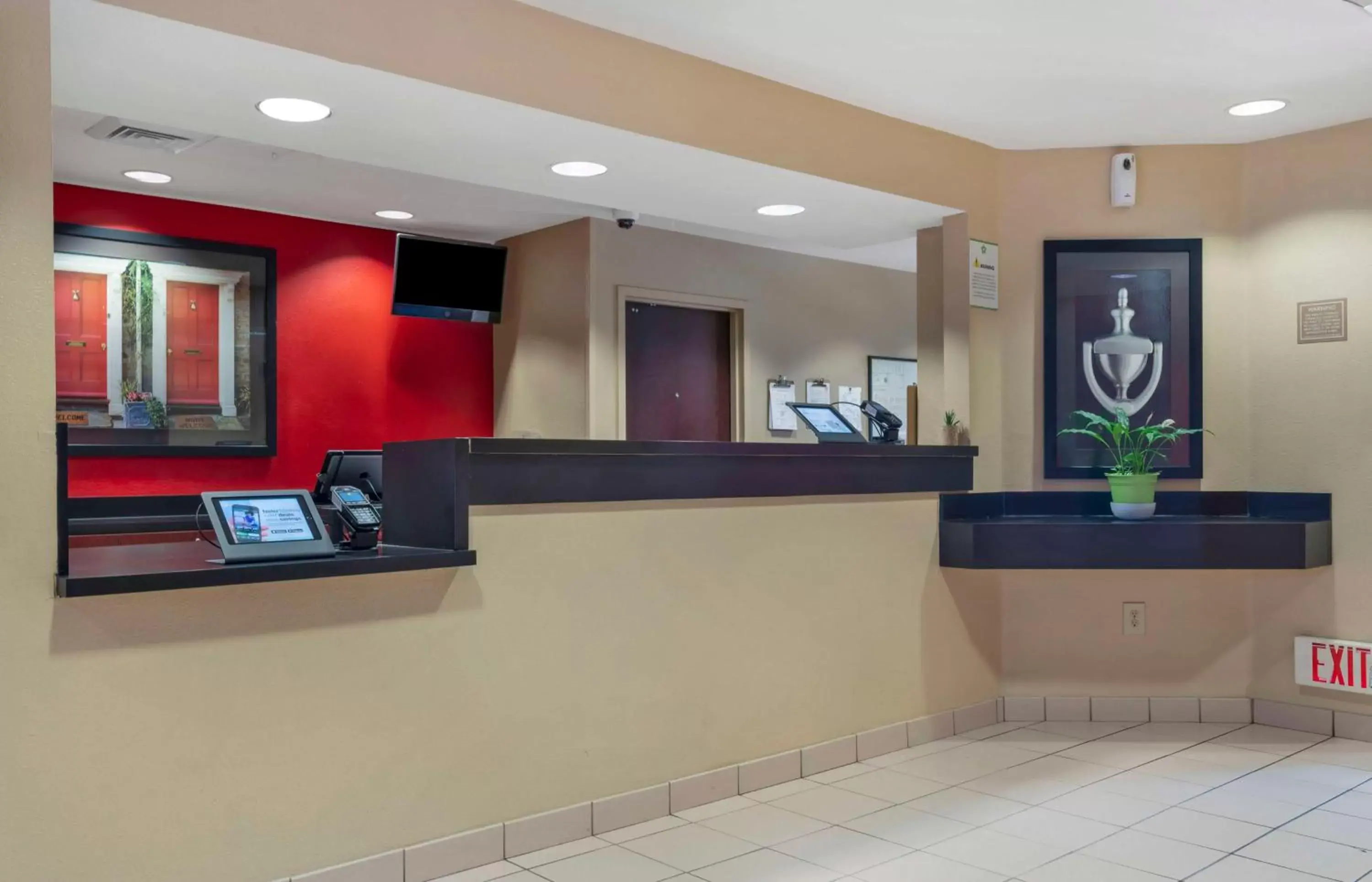 Lobby or reception, Lobby/Reception in Extended Stay America Suites - Stockton - March Lane