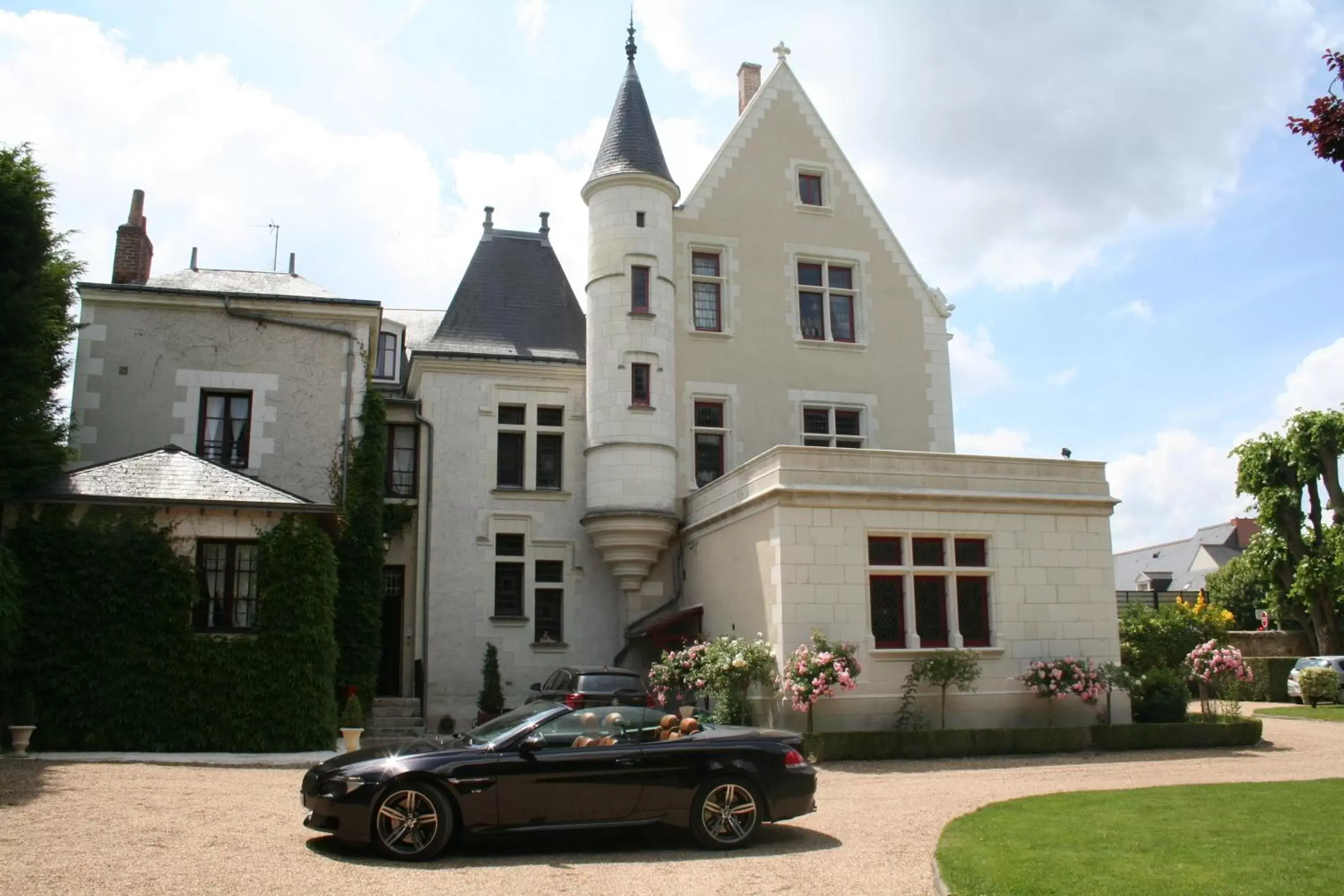 Facade/entrance, Property Building in Le Manoir Saint Thomas