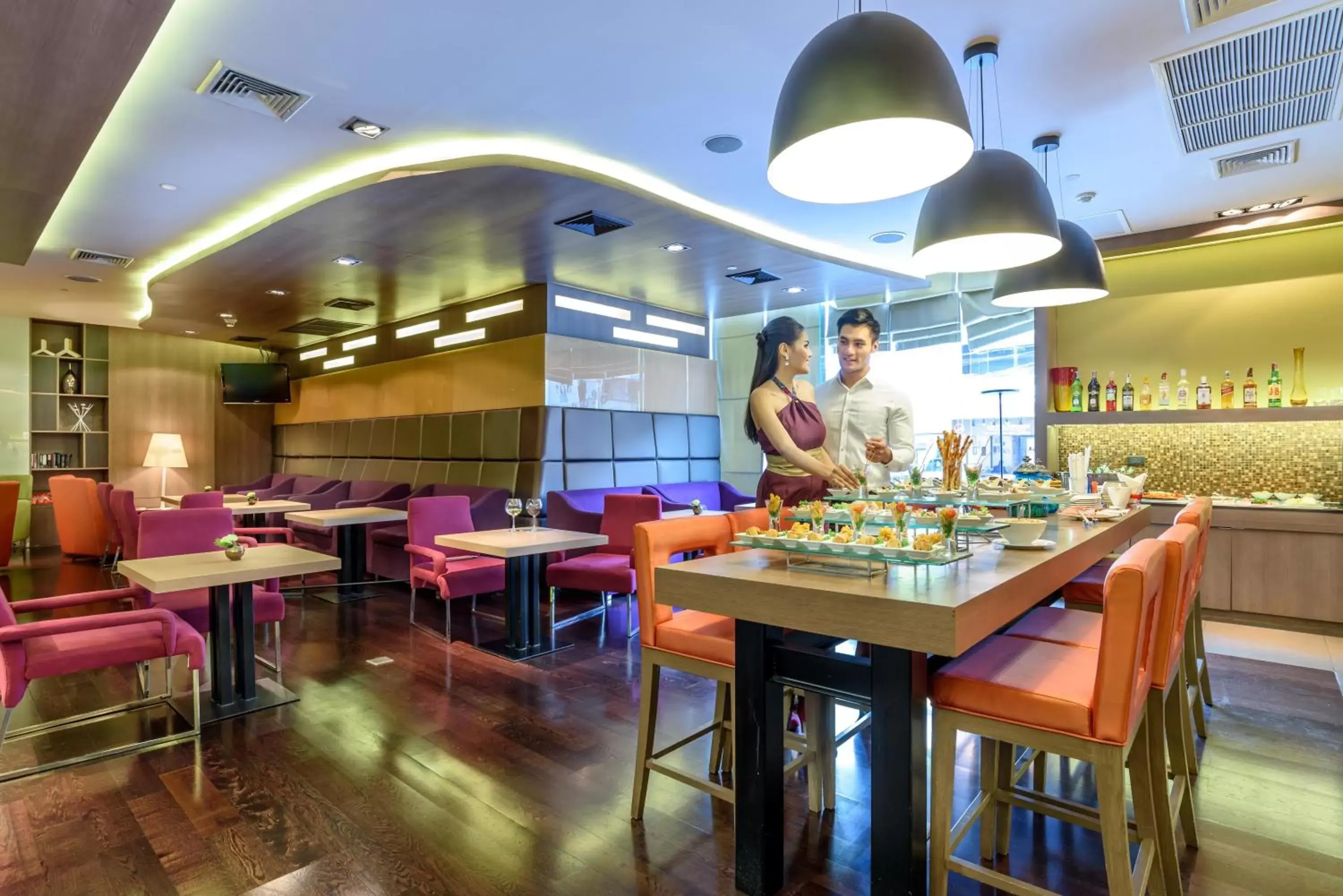 American breakfast, Restaurant/Places to Eat in Novotel Bangkok on Siam Square
