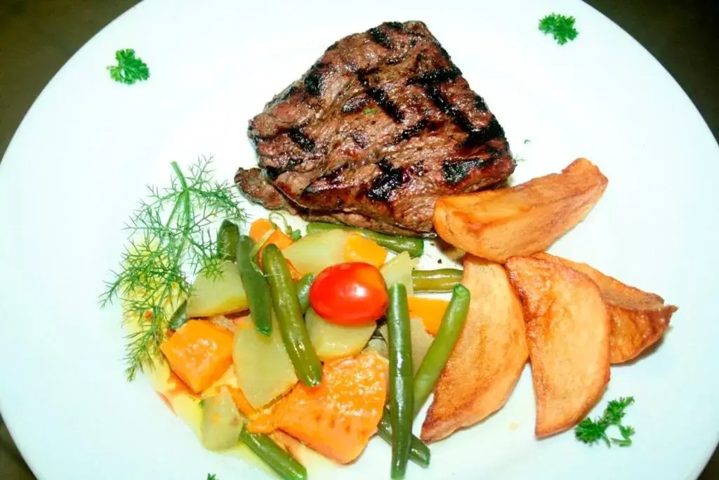 Restaurant/places to eat in Chapman Hotel and Conference Centre Restaurant/places to eat in Chapman Hotel and Conference Centre