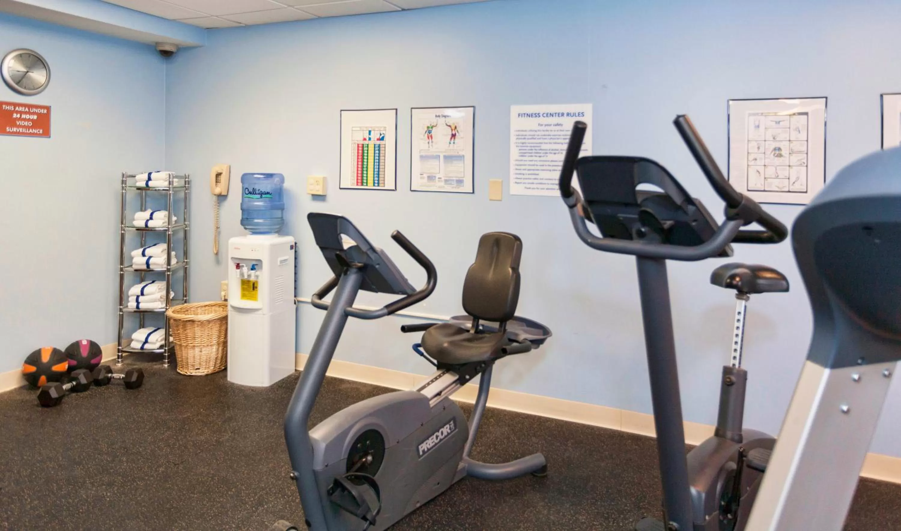 Fitness centre/facilities in Days Inn by Wyndham Duluth Lakewalk