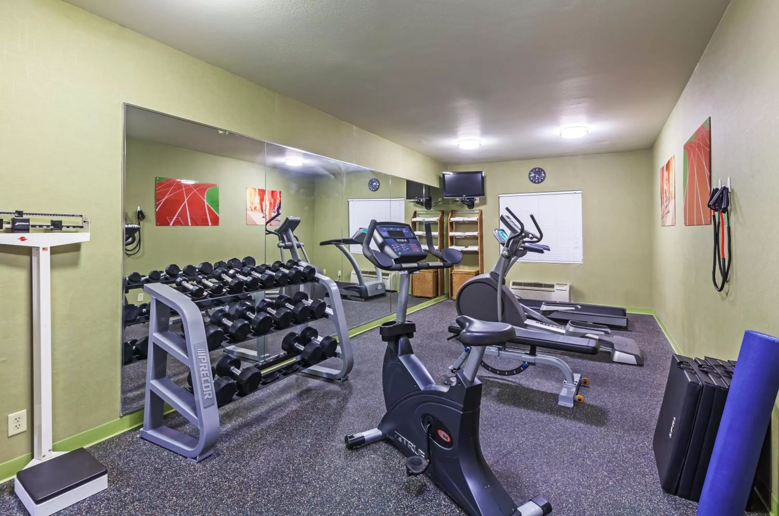 Spa and wellness centre/facilities, Fitness Center/Facilities in Holiday Inn Express Hotel & Suites Eagle Pass, an IHG Hotel