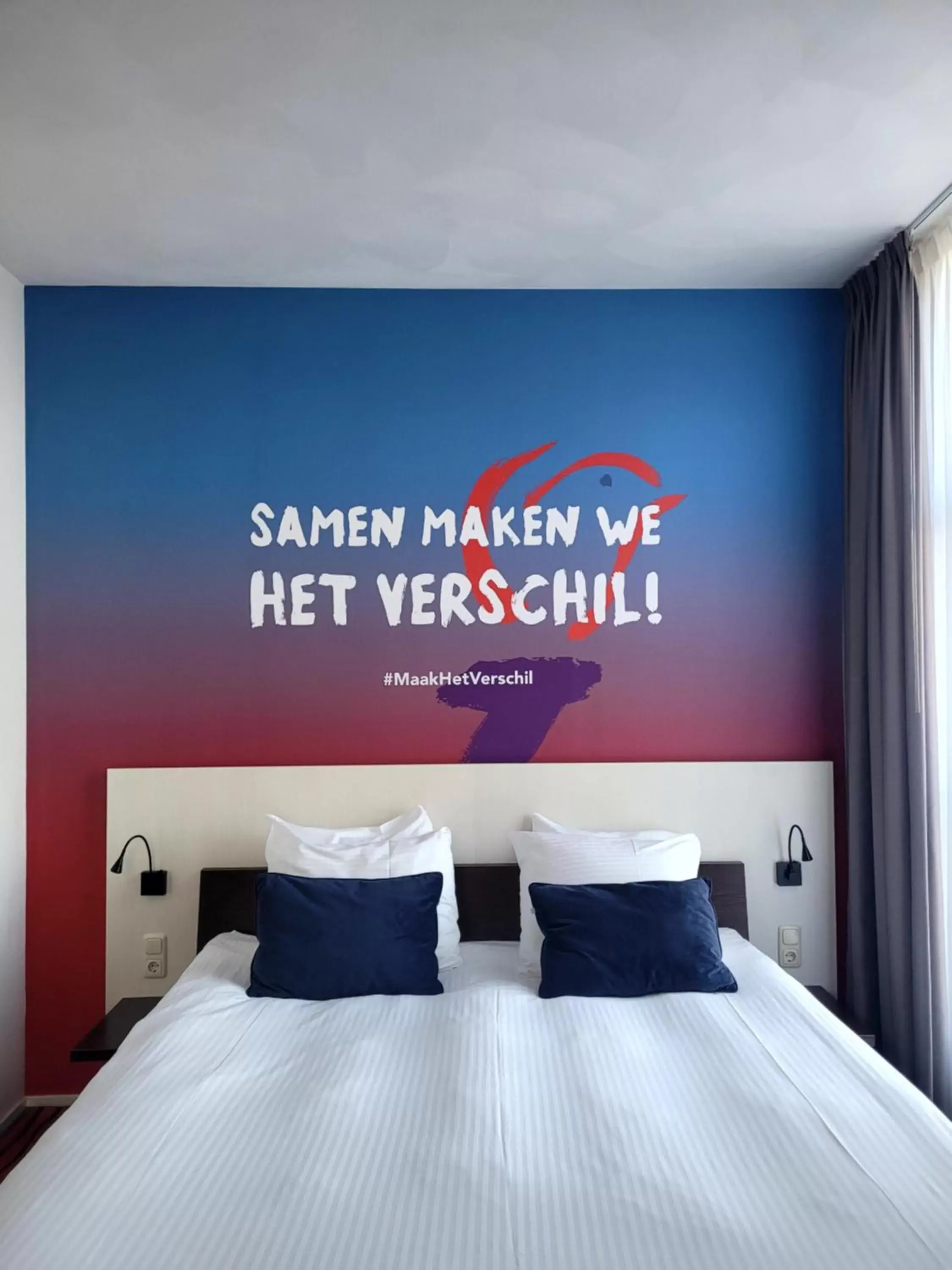 Bed in Hotel de Wereld