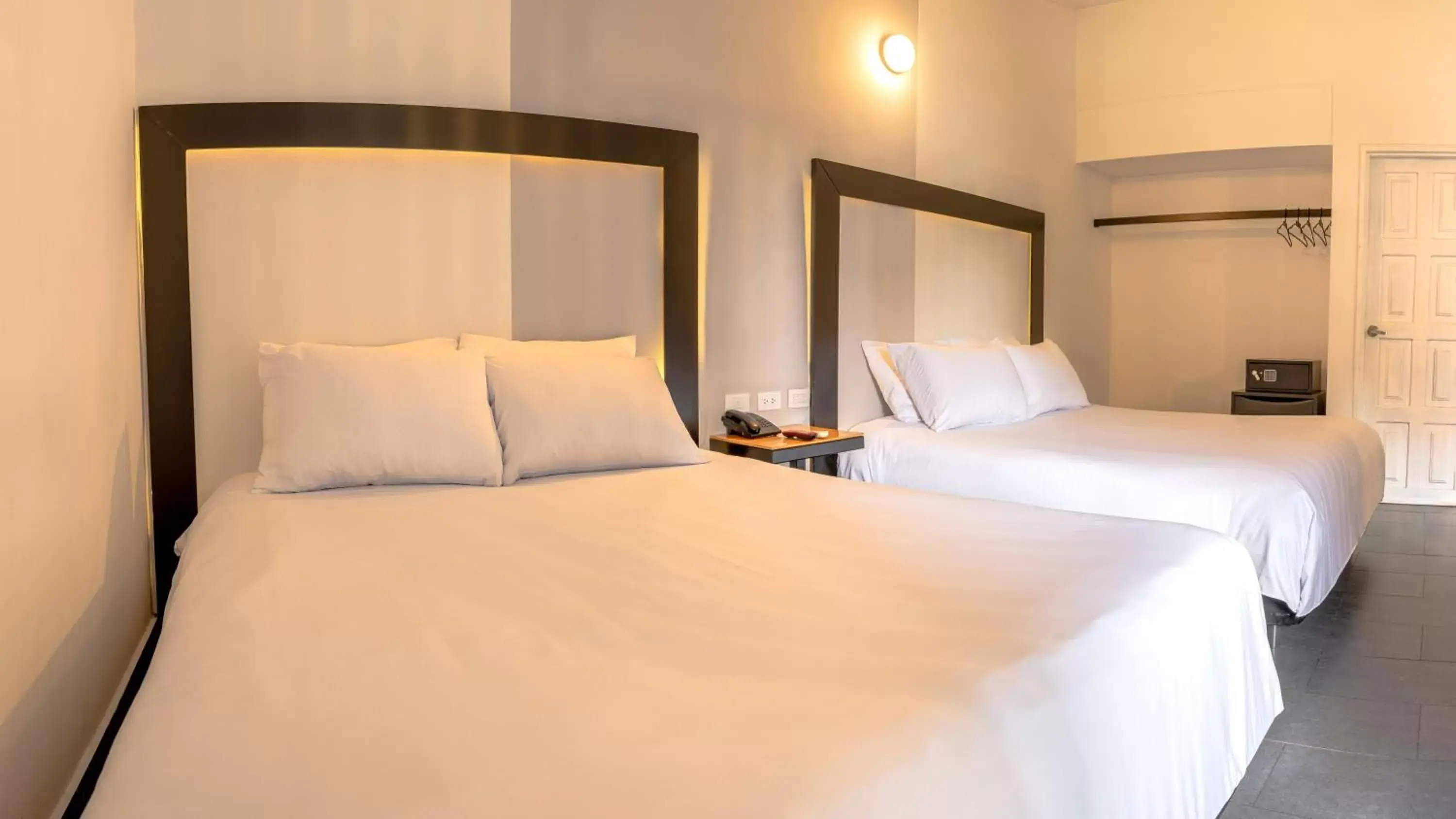 Bed in Hotel El Peñon by Bithotels