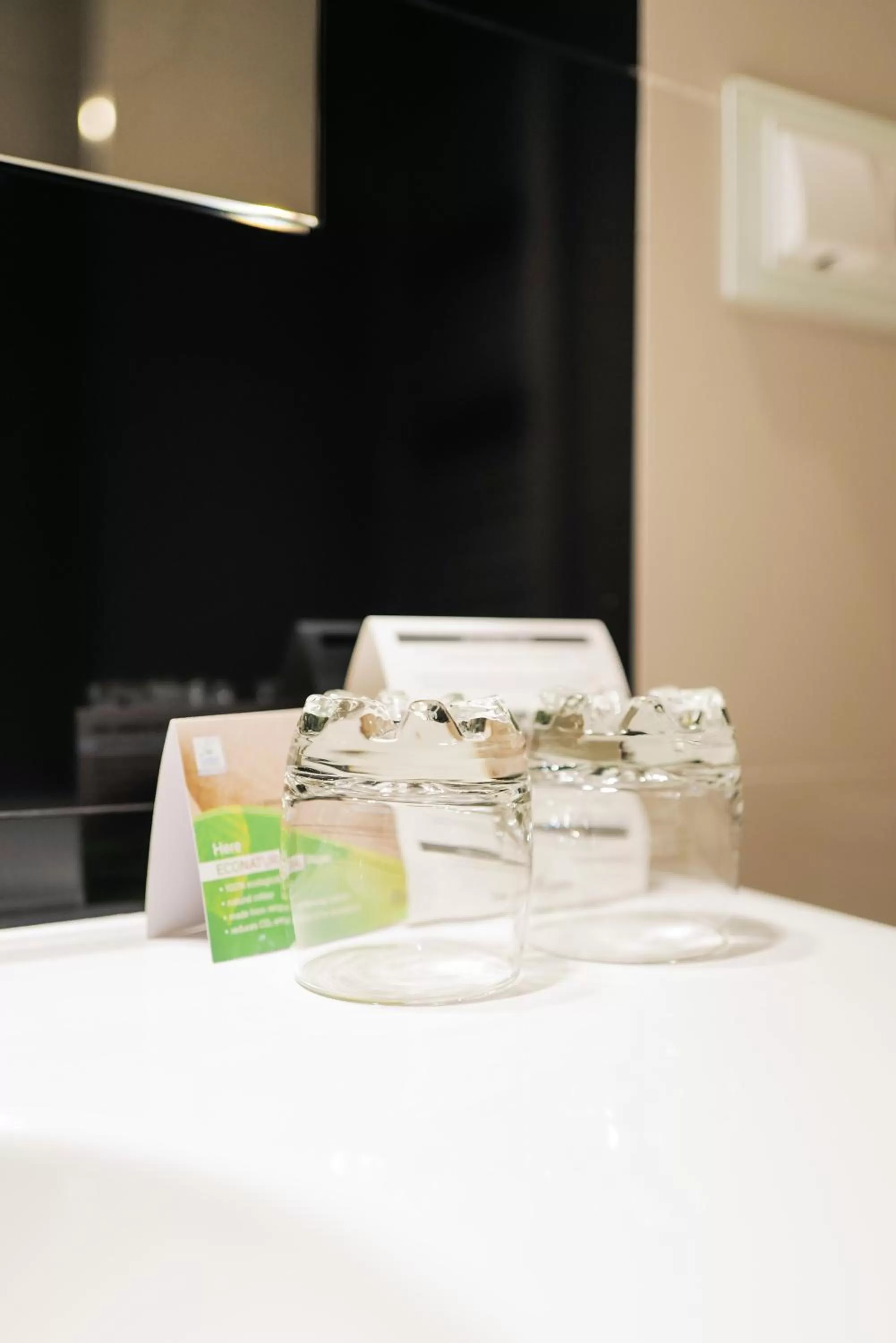 Hotel Villa Rosario II, Edificio Moderno