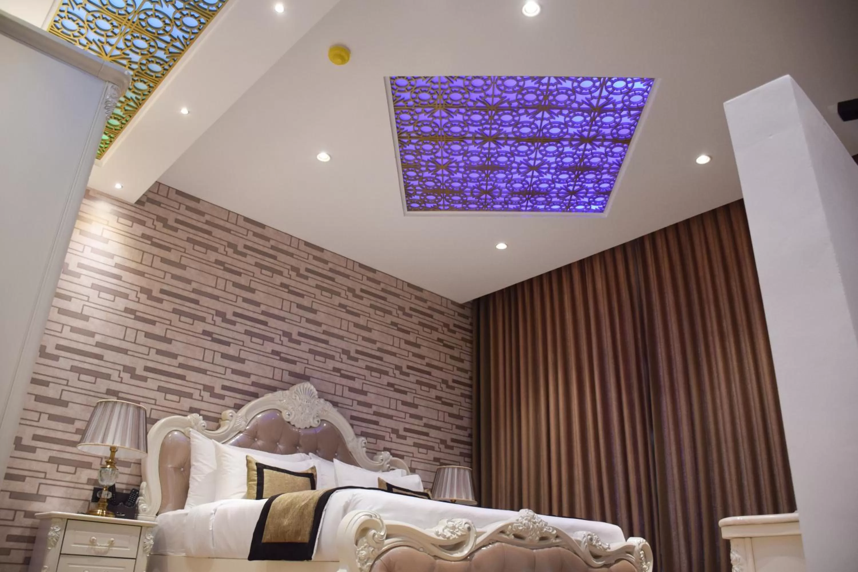 Living room, Bed in Ruvisha Beach Hotel