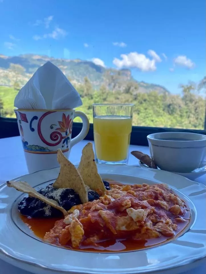 Breakfast in Hotel Danini