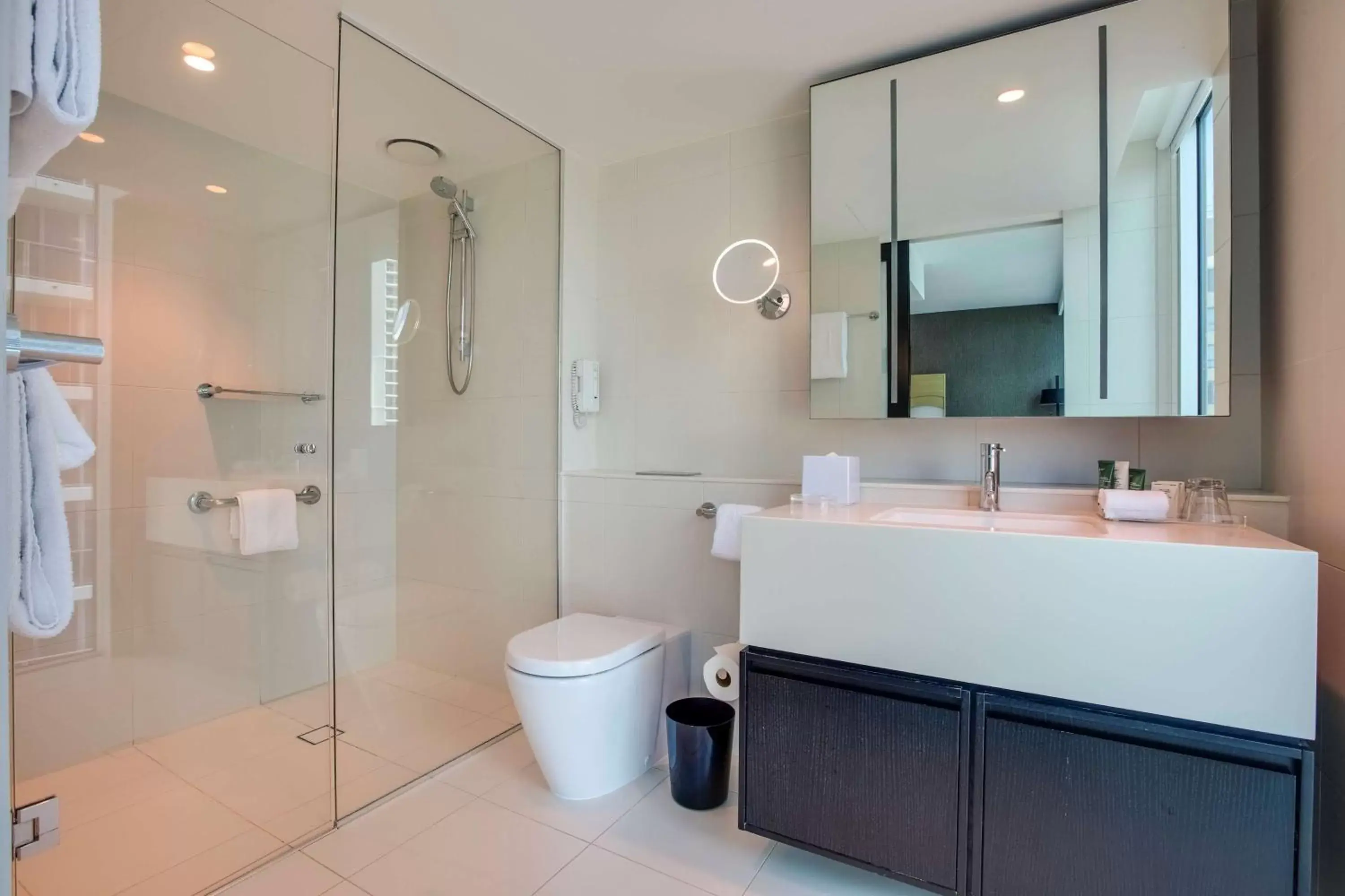 Bathroom in Hilton Surfers Paradise Hotel & Residences