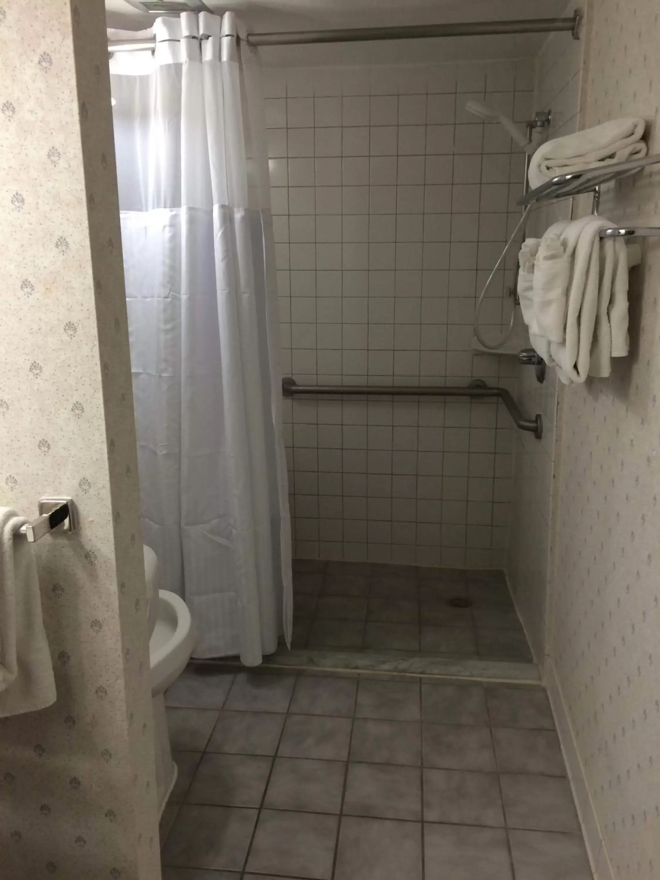 Bathroom in Hotel Pentagon