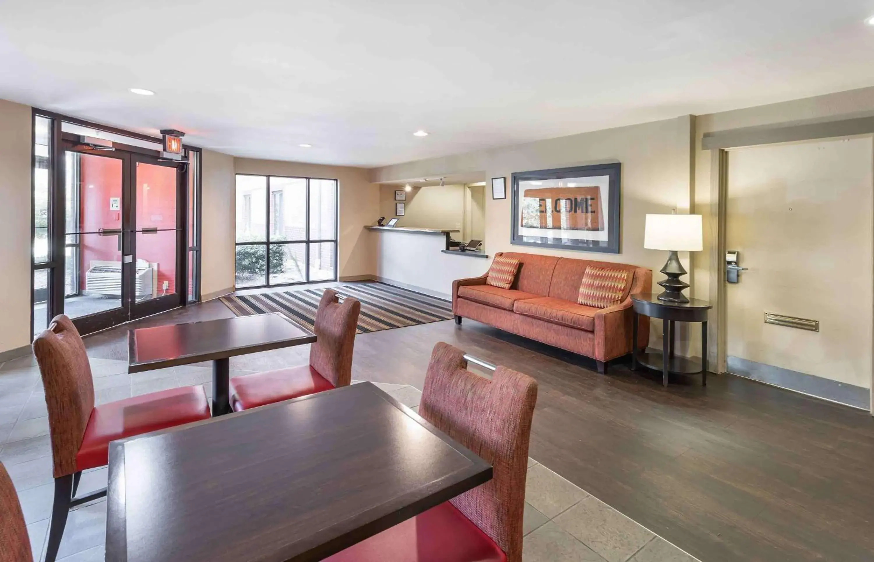 Lobby or reception in Extended Stay America Suites - Raleigh - Cary - Regency Parkway South