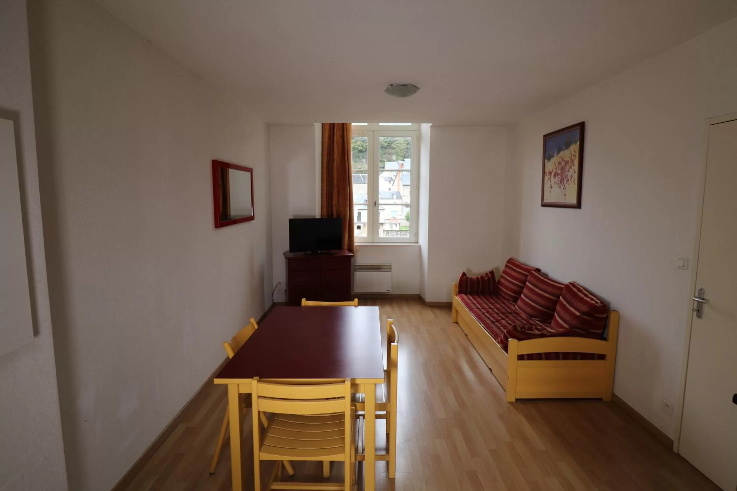 Seating Area in Chateau Ricard