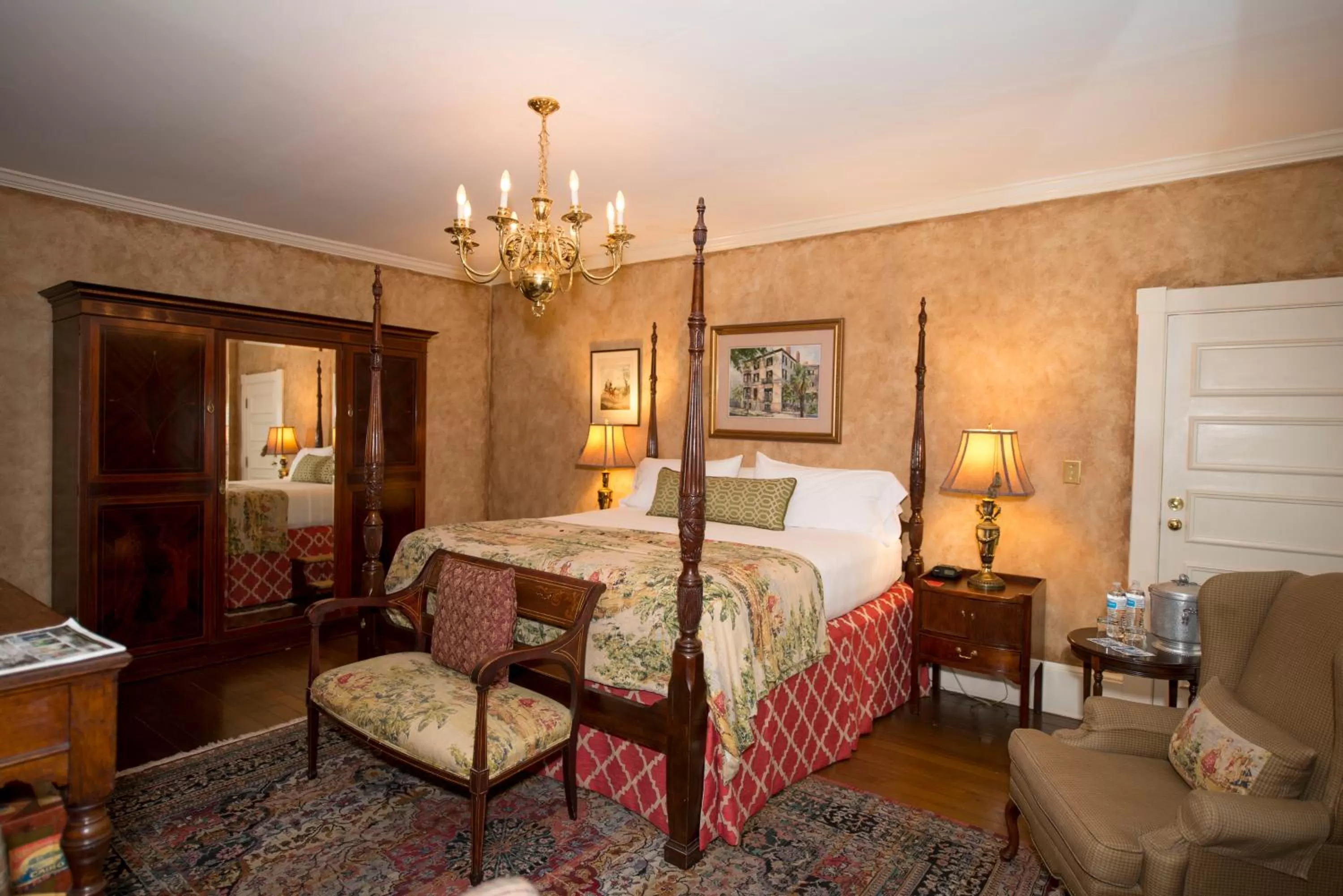 Bedroom in Ballastone Inn