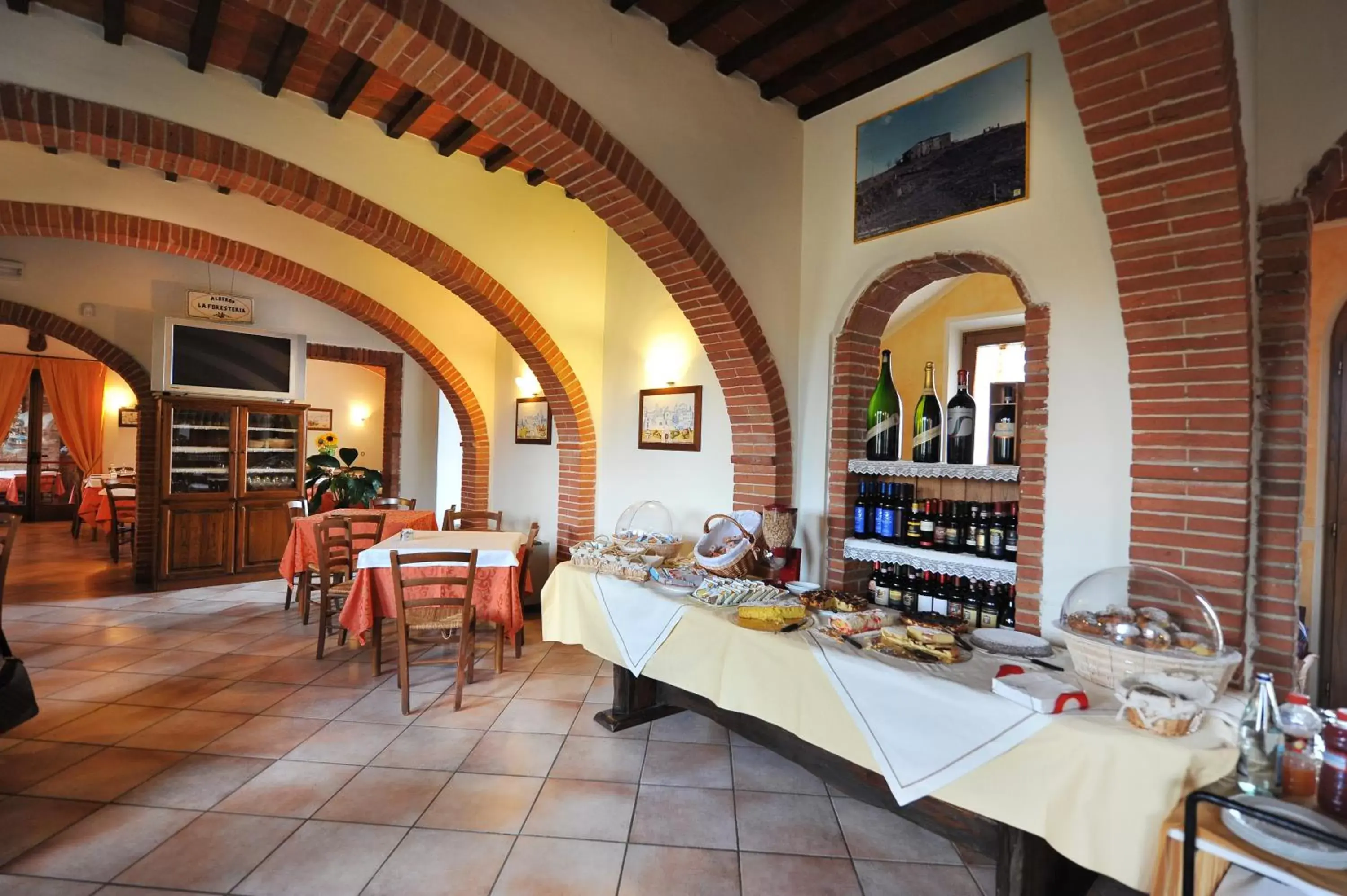 Restaurant/Places to Eat in Albergo La Foresteria