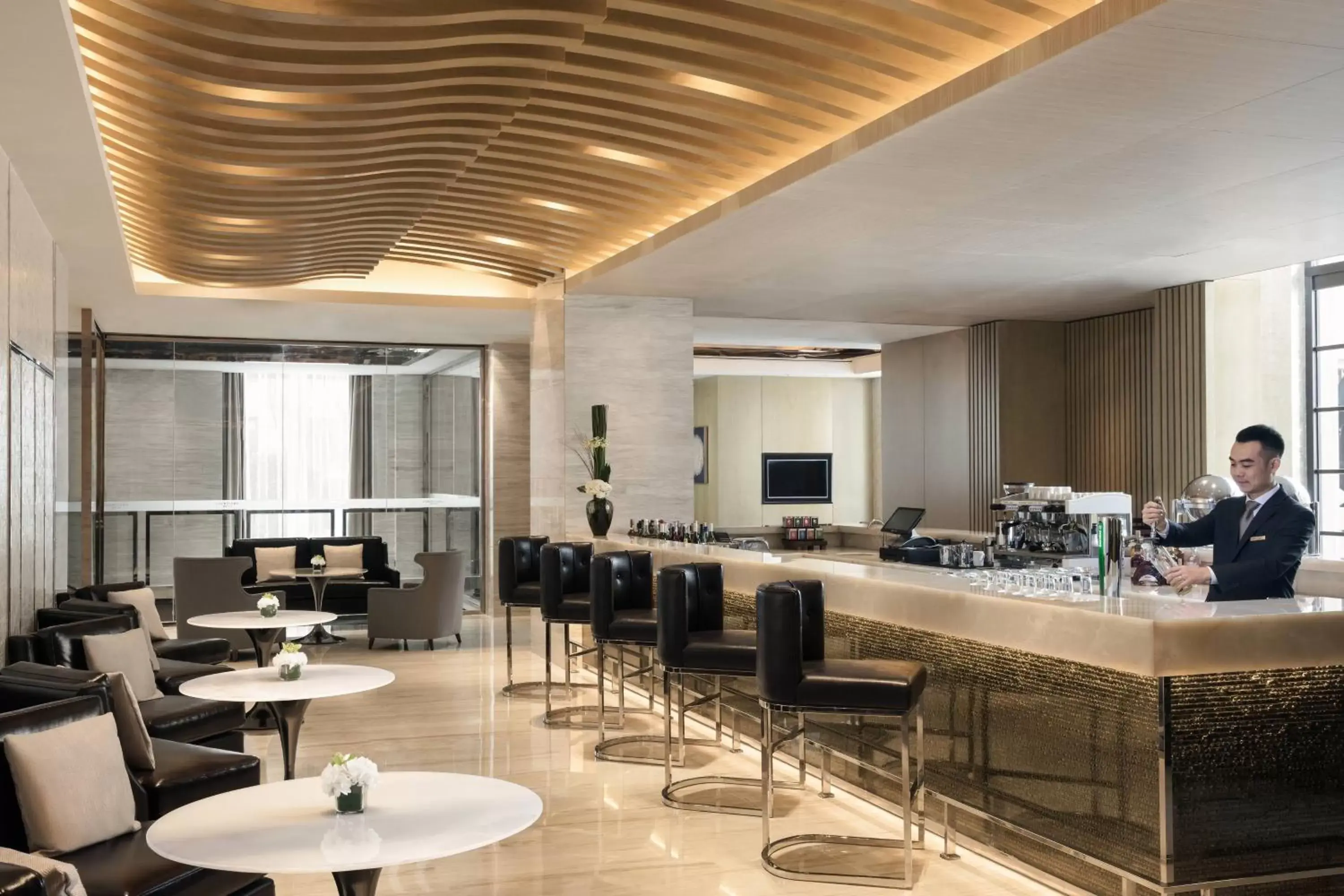 Lobby or reception, Restaurant/Places to Eat in Courtyard by Marriott Shanghai Changfeng Park