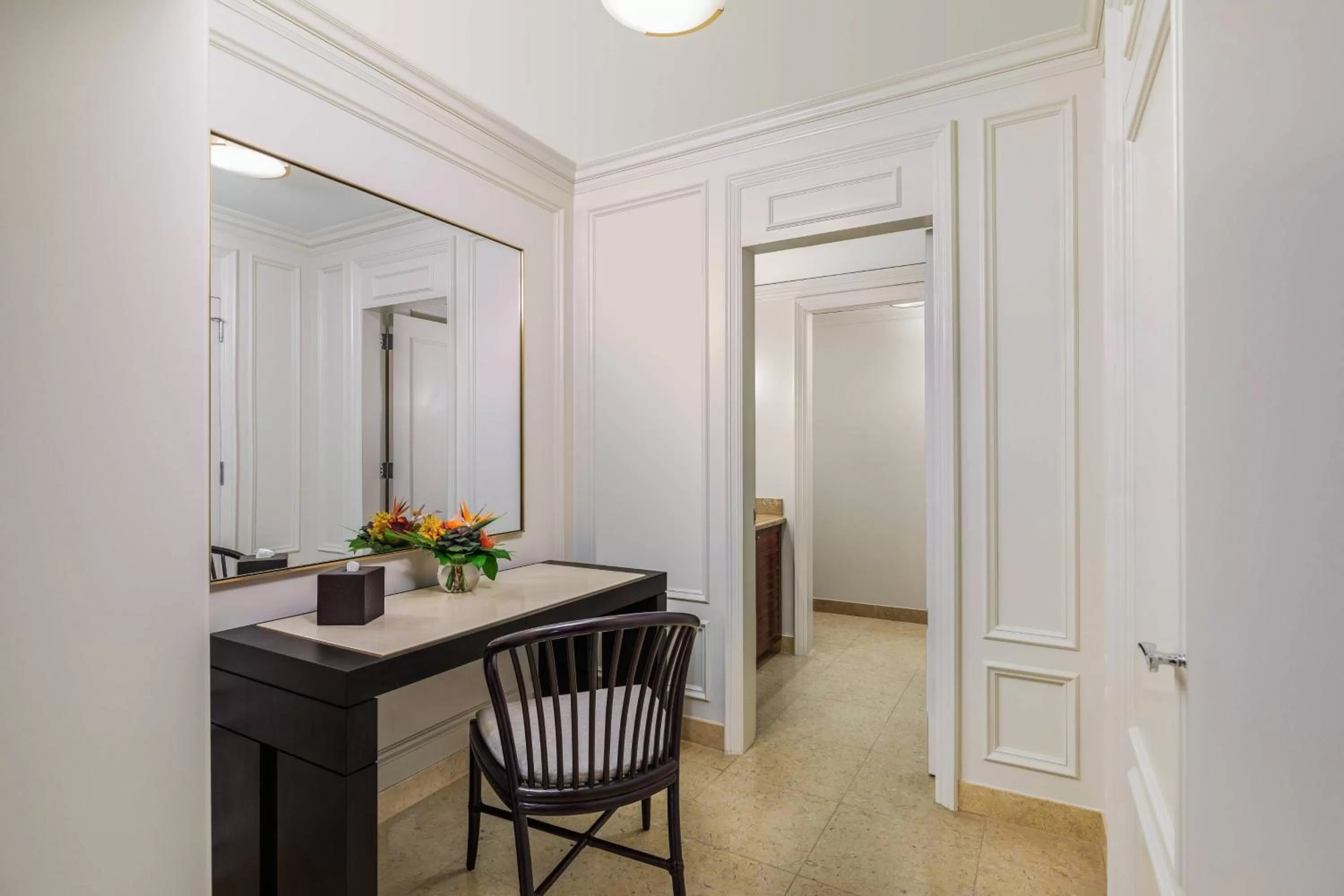 Photo of the whole room in The Ritz-Carlton Maui, Kapalua