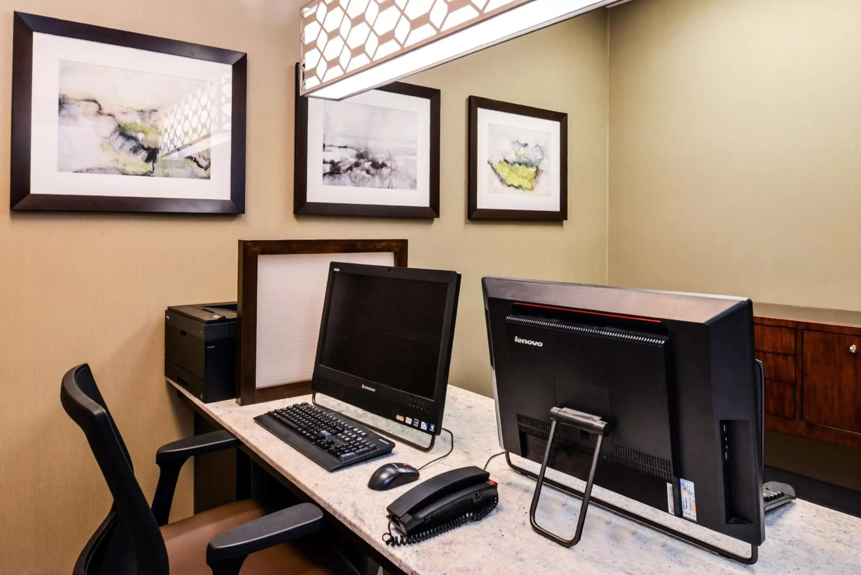 Business facilities in Homewood Suites by Hilton Fresno