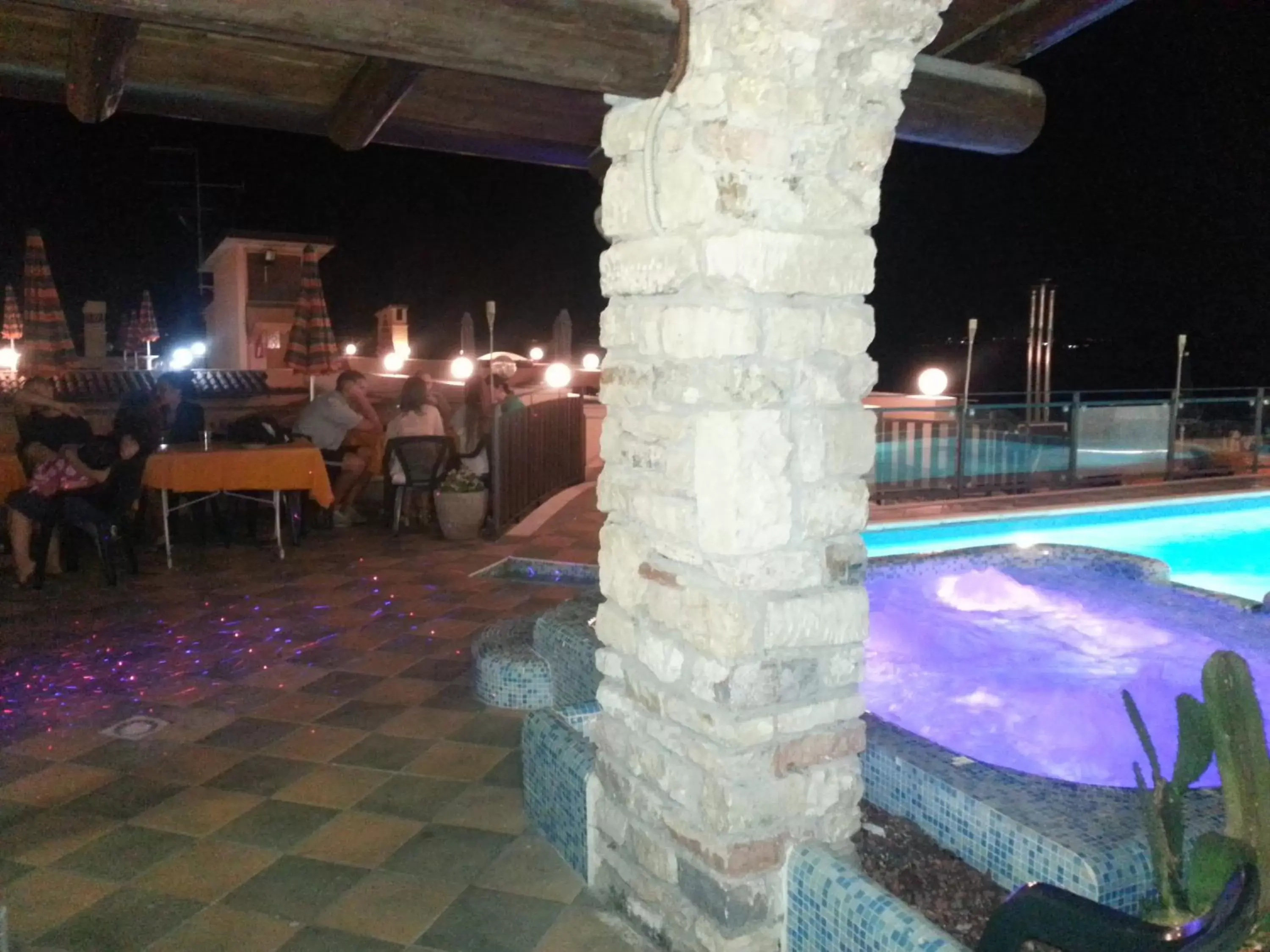 Swimming Pool in Garda Sol SPA Hotel & Appartamenti