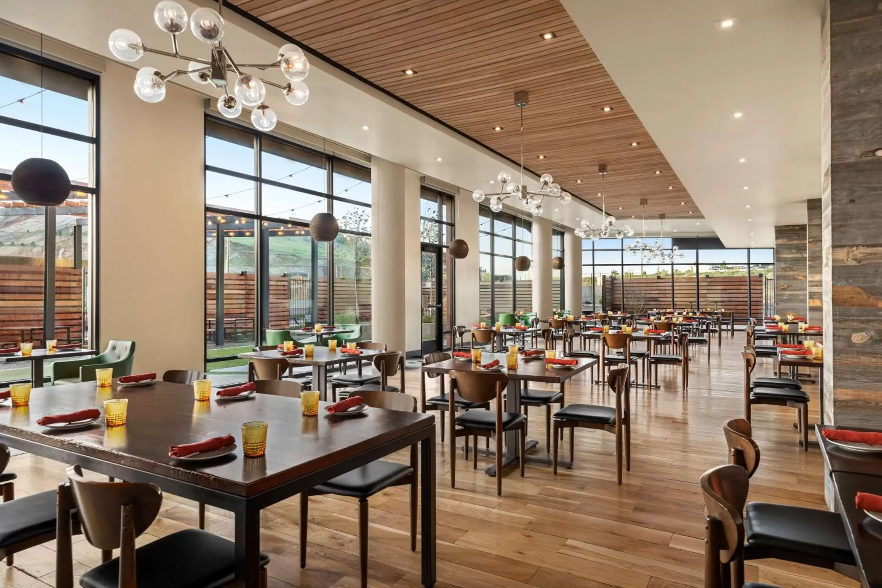 Restaurant/places to eat in Origin Red Rocks, a Wyndham Hotel Restaurant/places to eat in Origin Red Rocks, a Wyndham Hotel