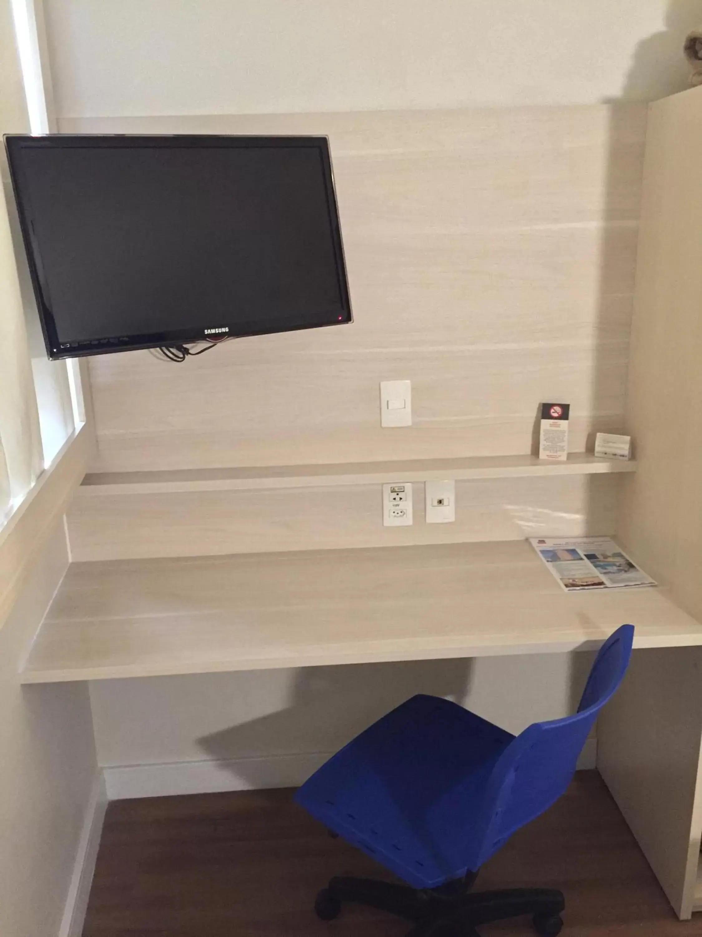 Bedroom, TV/Entertainment Center in Go Inn São Paulo - Jaguaré