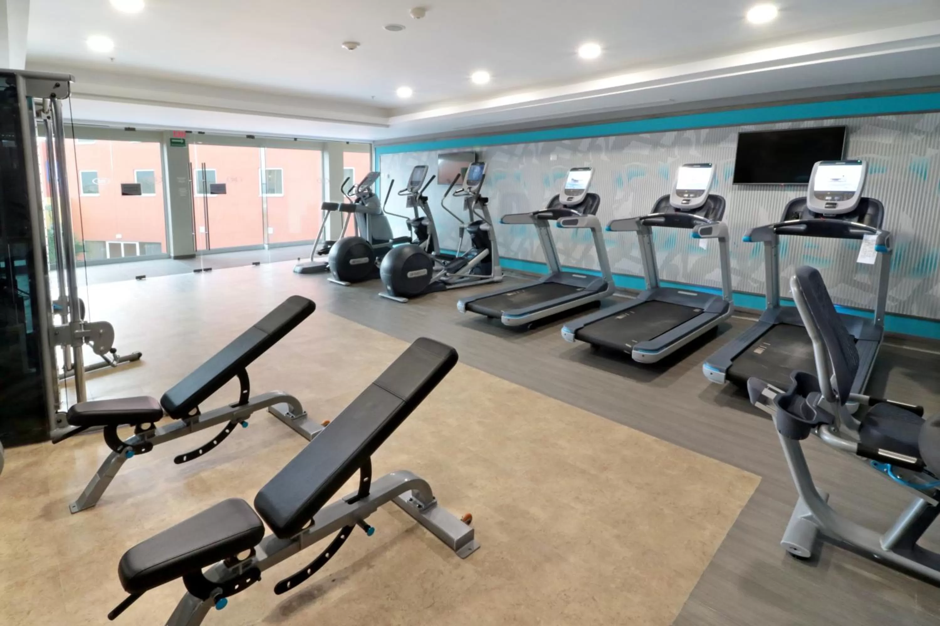Fitness centre/facilities in Crowne Plaza Monterrey Aeropuerto by IHG