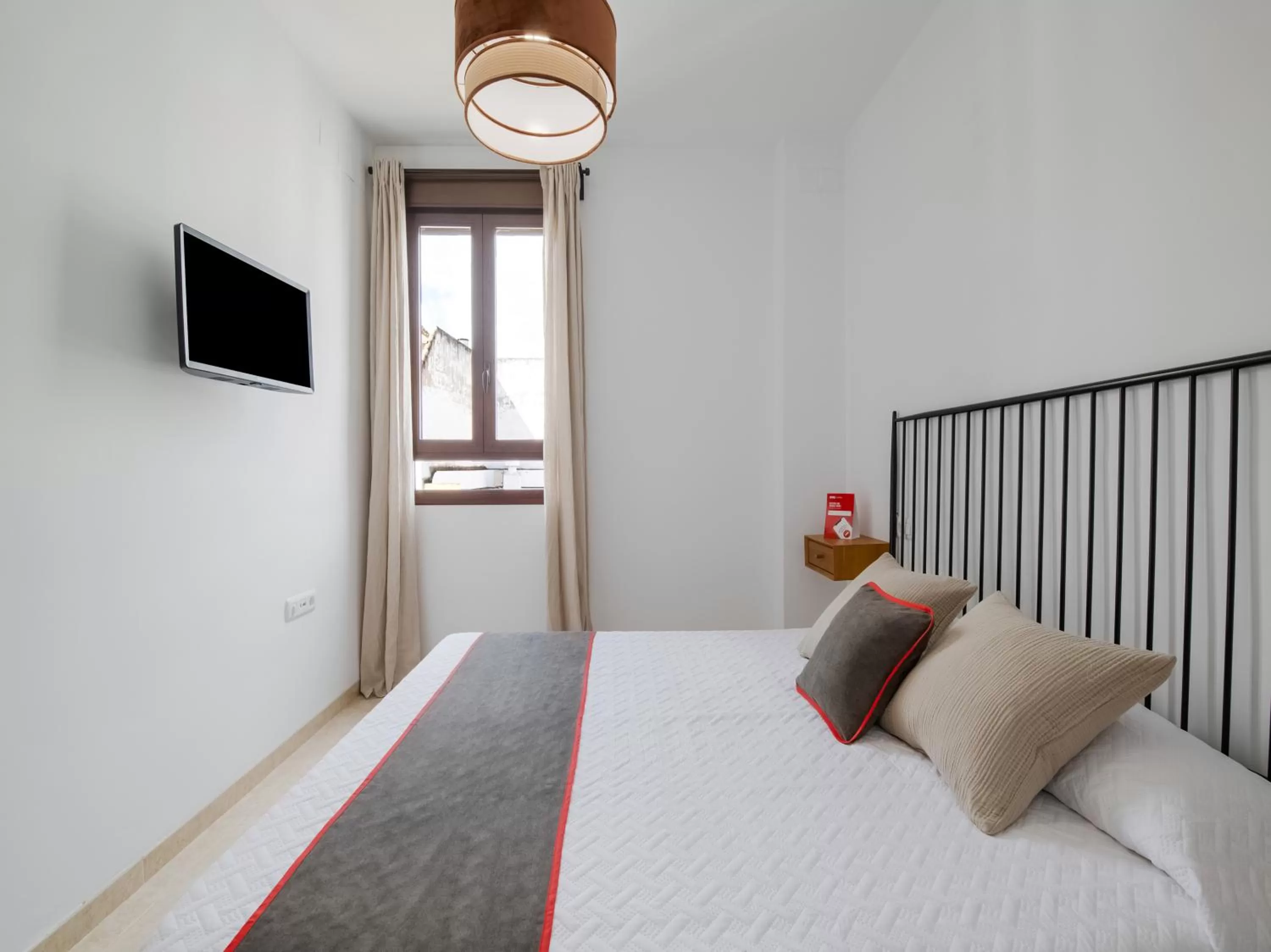 Bedroom, Bed in Apartamentos Santiago