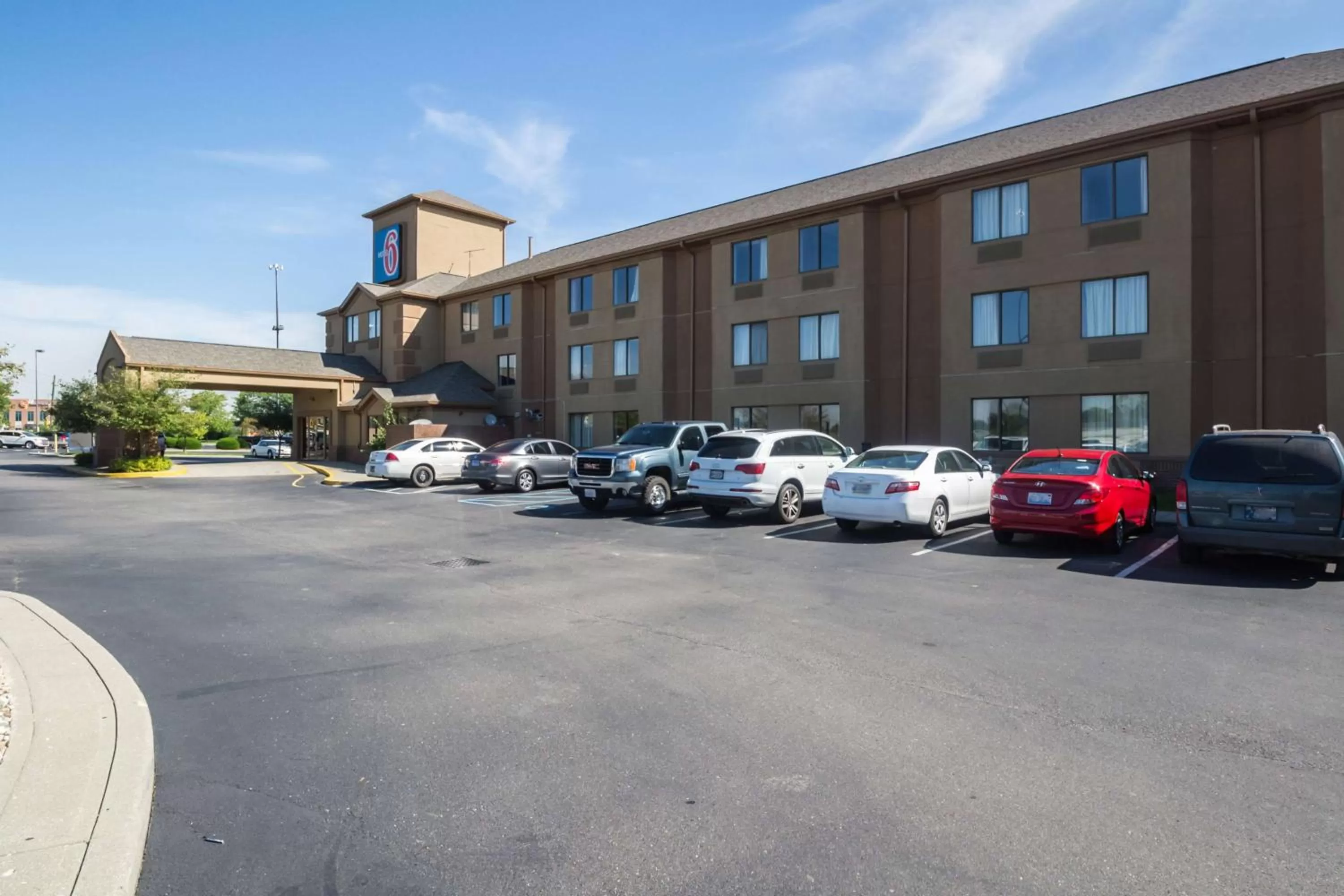 Property building in Motel 6-Indianapolis, IN - Airport
