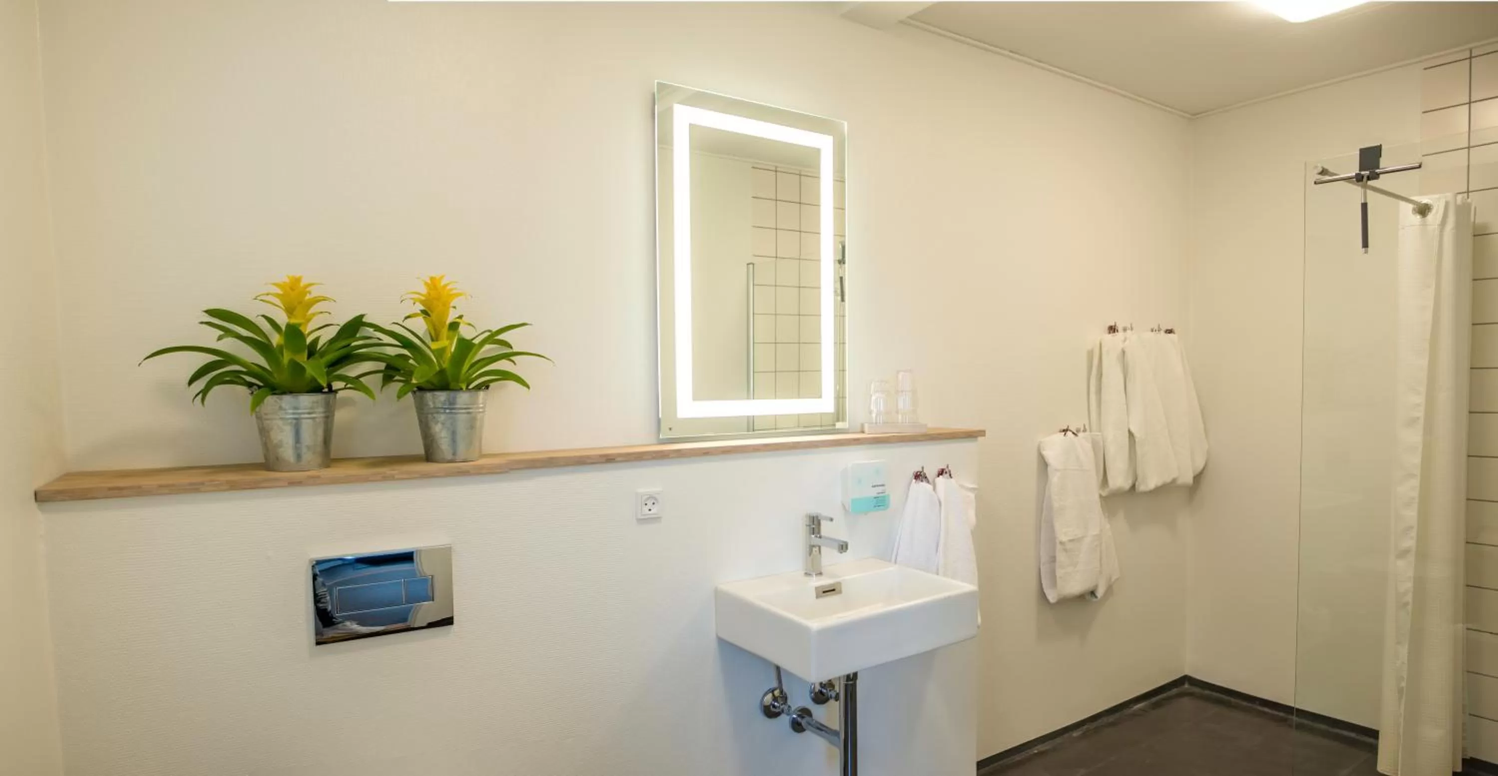 Bathroom in Refborg Hotel