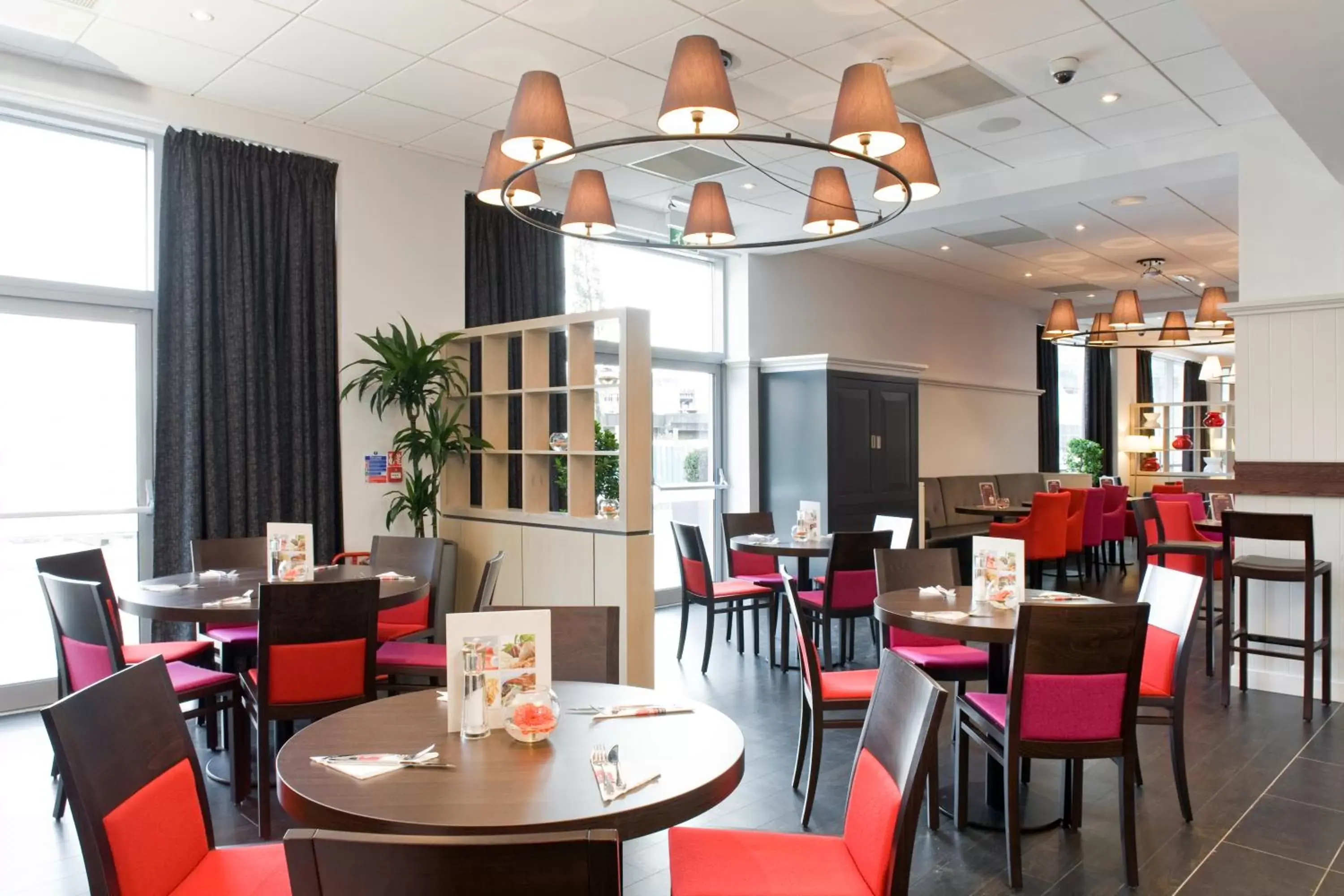 Restaurant/places to eat in ibis Bristol Temple Meads Restaurant/places to eat in ibis Bristol Temple Meads
