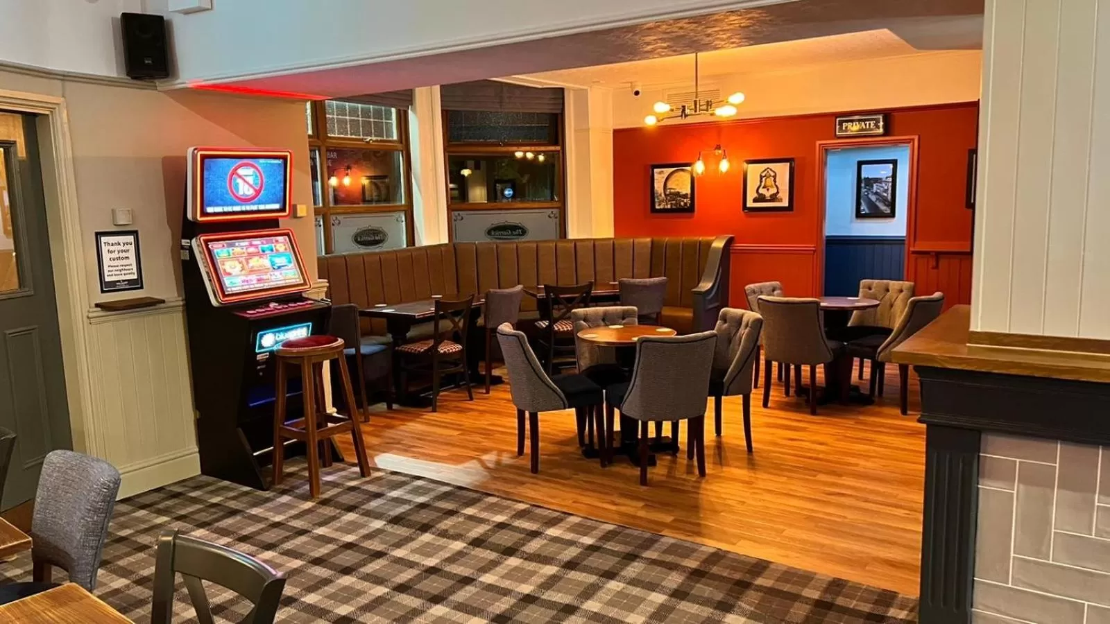 Lounge or bar in The Hoptimist